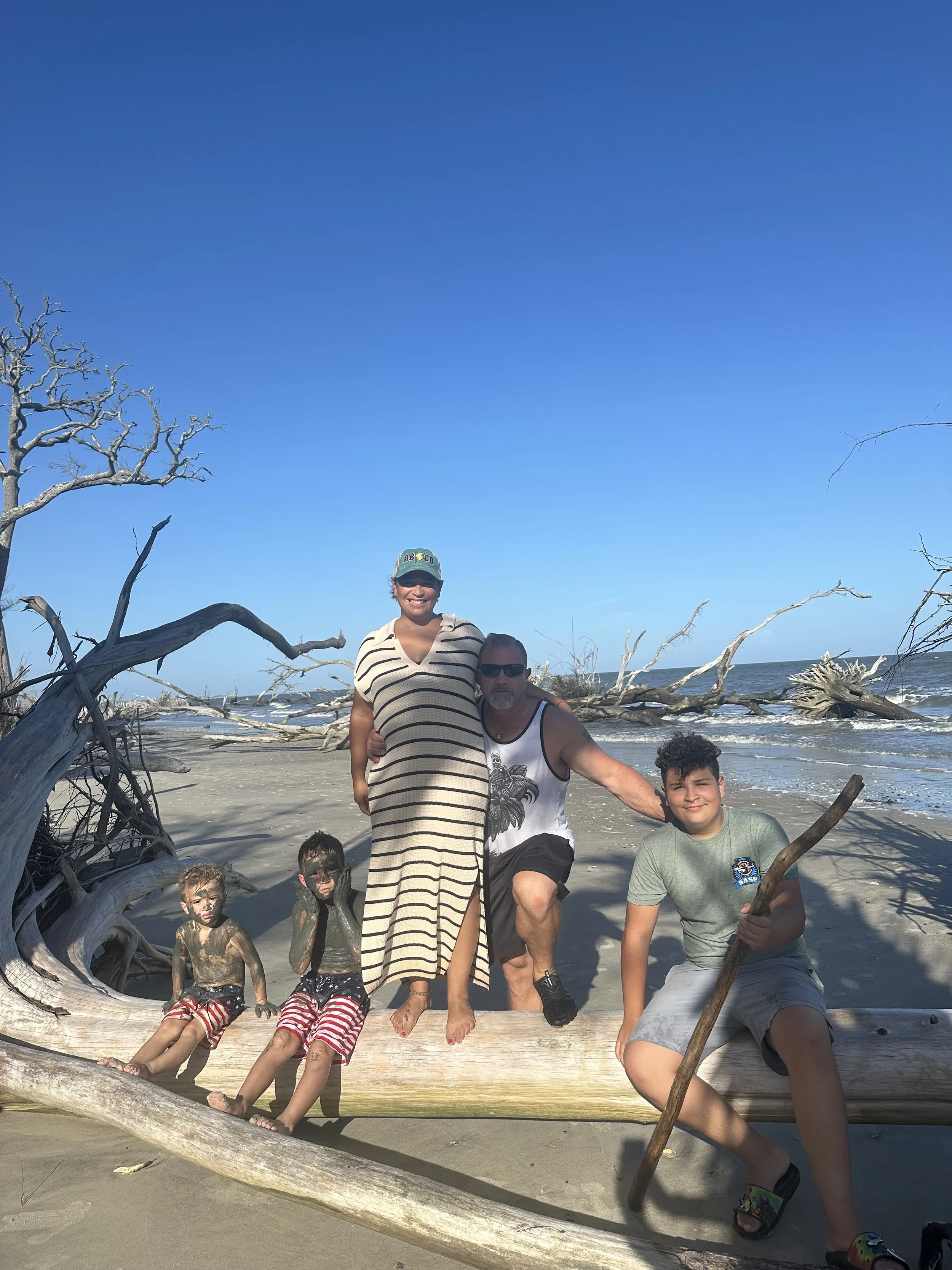 Casual family beach photo taken on a cell phone — real life storytelling by Marly Viviana
