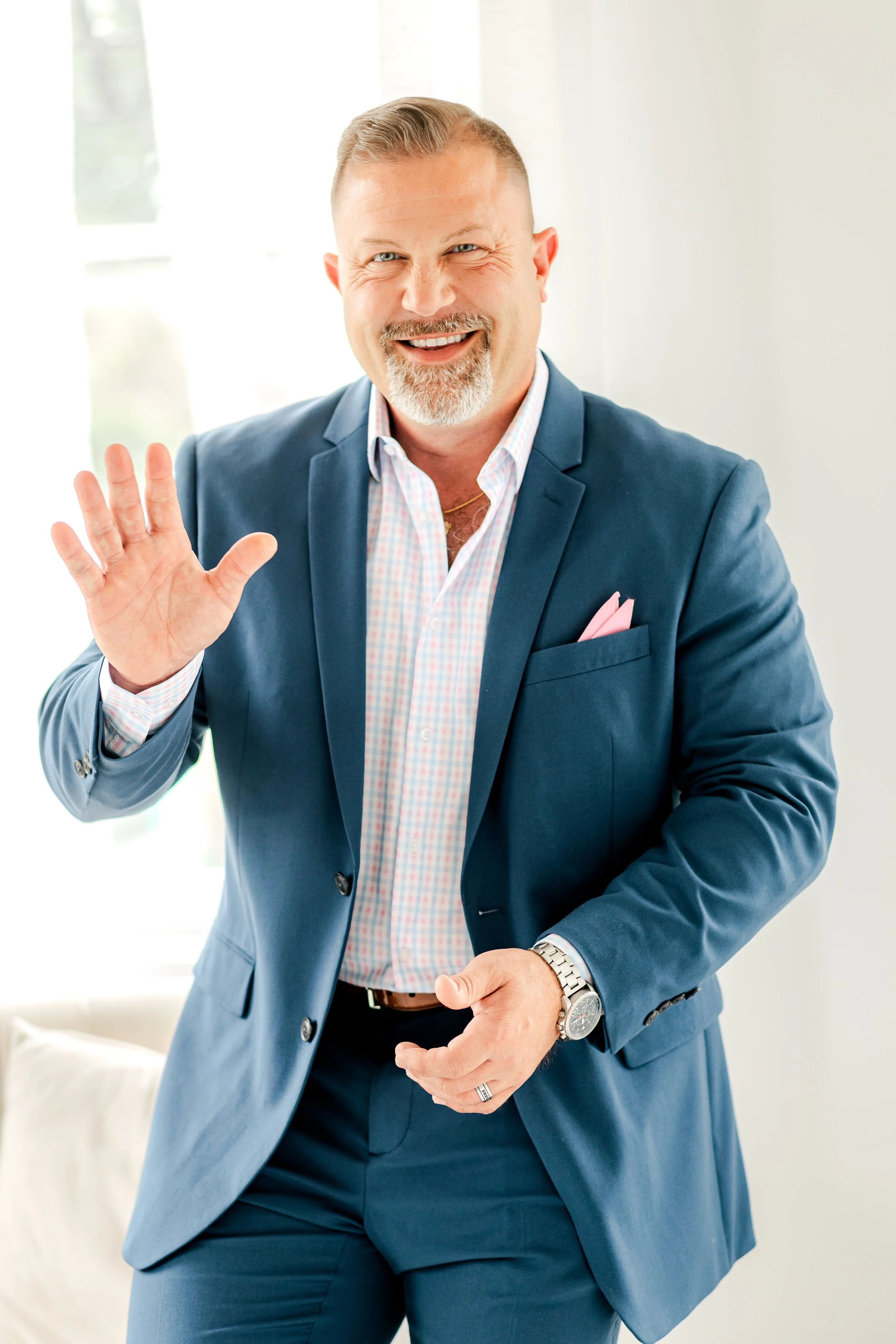 MVP Tony x Portraits x Shine Studio-3 (1).jpg