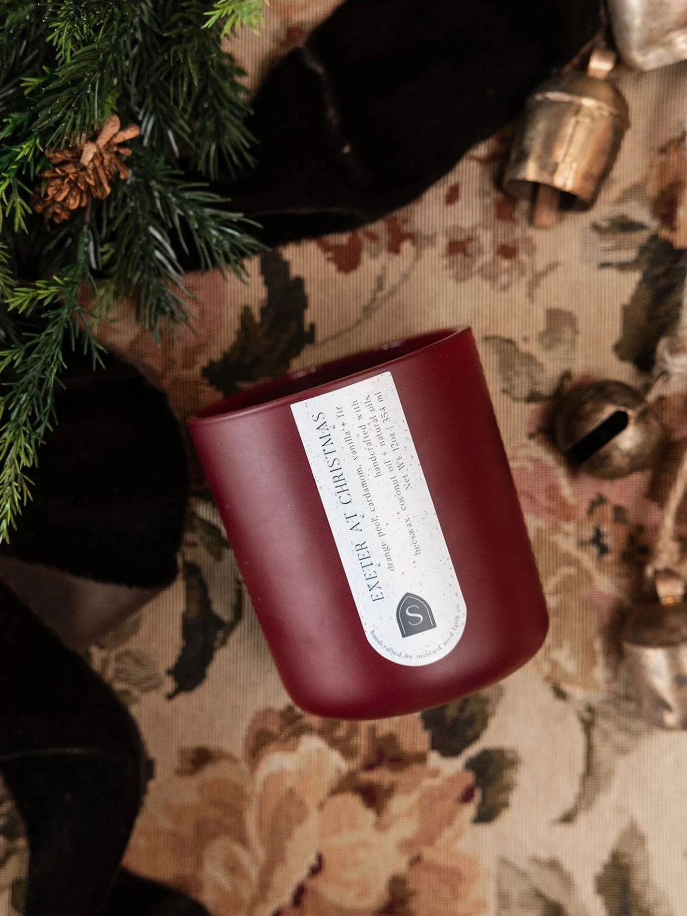 You&rsquo;re favorite seasonal candle is back - Exeter at Christmas 🎄The perfect holiday gift of the easiest way to make your home smell like pure Christmas magic.

Open 9-4 | Come Shoppe with us ❤️