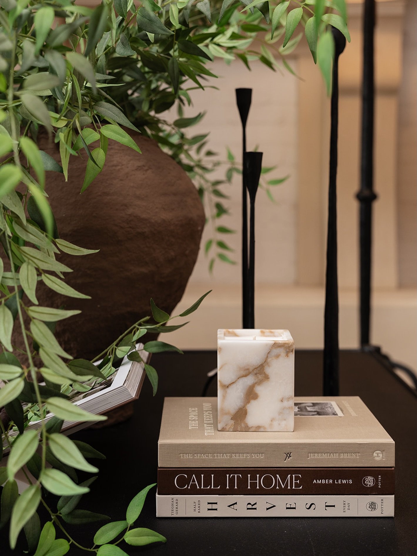 Earthy sandalwood, elevated by marble elegance. Meet the Santal 33 Candle.

Come get yours. Open 9-4 🤍