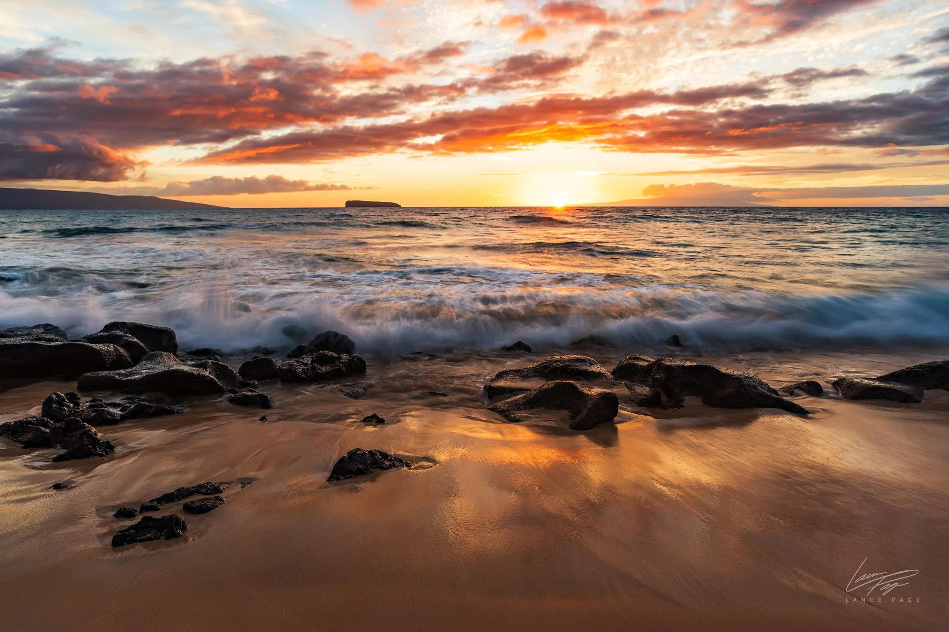 MAKENA GOLD