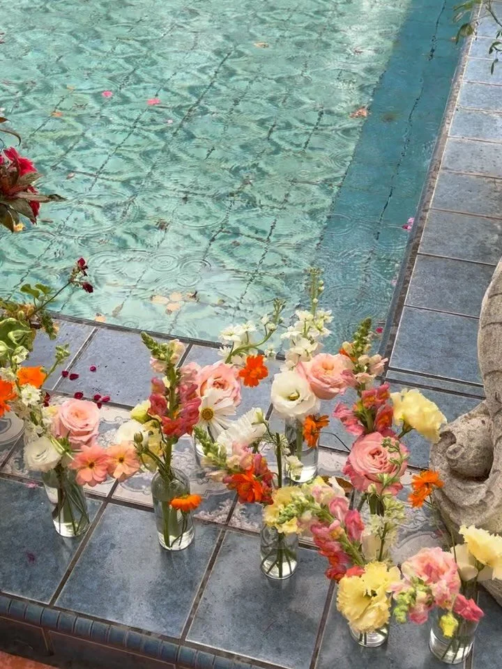 For C&amp;H back in September 🍊🍋&zwj;🟩🫶🏼

planner &amp; design: @positively_charming_weddings 
venue: @rancholaslomas 
florist: @brookebloom.co 
photo &amp; video: @nicoleandphoto 
dj: @bouquetsound 
officiant: @greatofficiants 
cake: @simplyswe