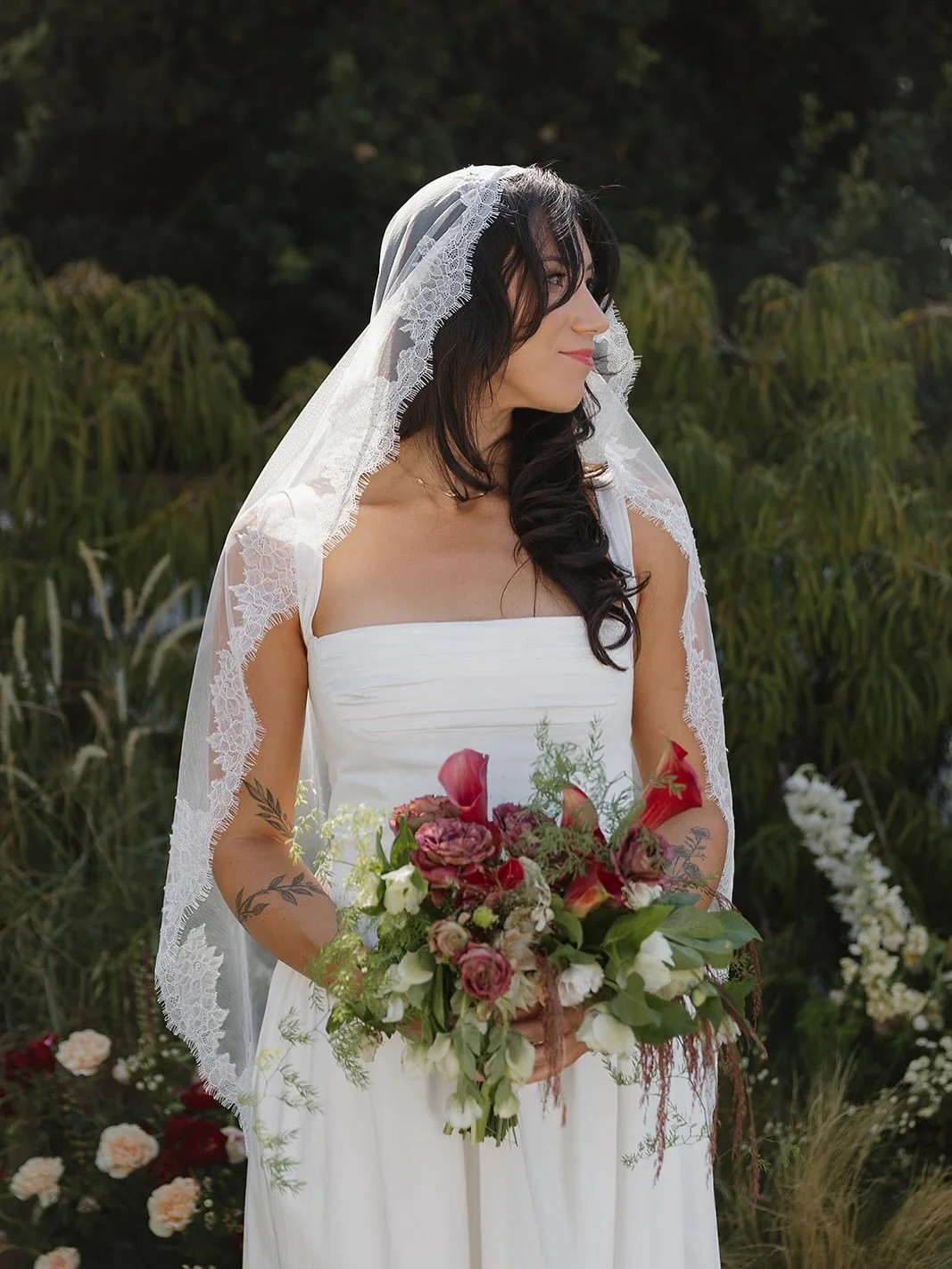 Getting ready for a super busy year of weddings with a new family member has me thinking back to my wedding flowers 🥹 so so thankful!

Photographer @gracedayphotography 🫶🏼