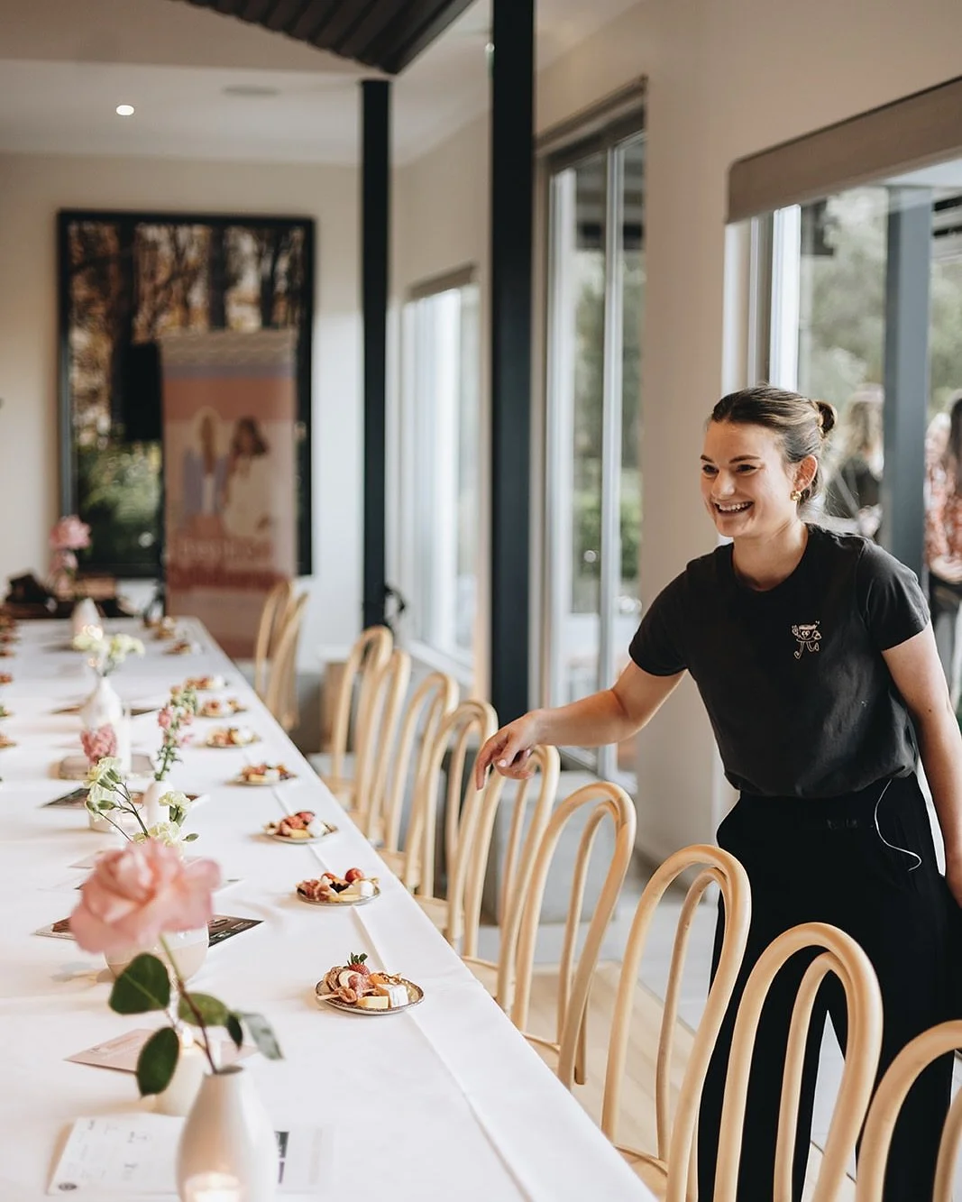 So I guess Poppy &amp; Pip does catering now 🤷🏻&zwj;♀️

What an incredible opportunity to feed the amazing women attending @inspireandcollaborate latest event at the stunning @sundancelodgeweddings 🌅

Always fun to try out something new!

Shoutout