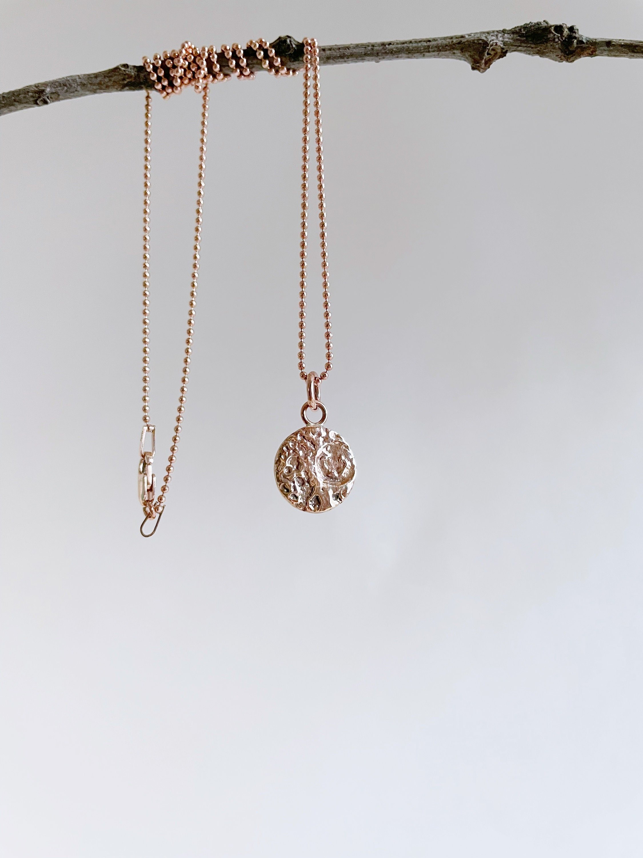 https://i.etsystatic.com/15723558/r/il/1a68c6/3549923141/il_fullxfull.3549923141_sodr.jpg