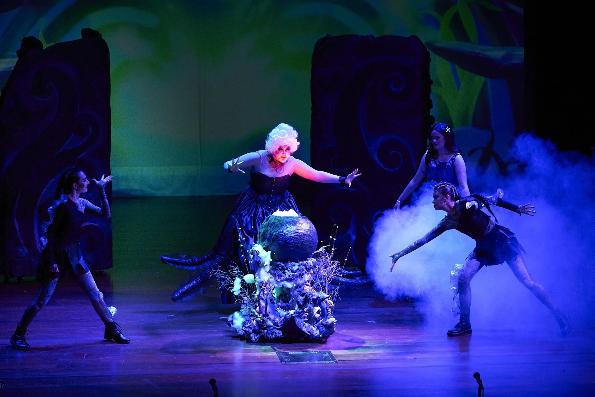 DSCF1210 KTC Little Mermaid ShowWeb.jpg