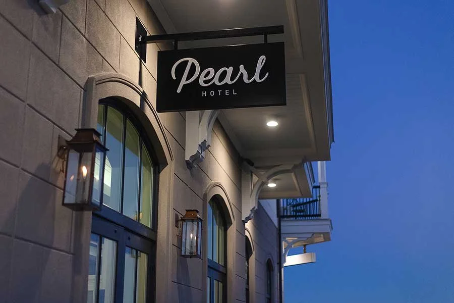 OPA_PEALHOTEL_SMALLBLADE.jpg