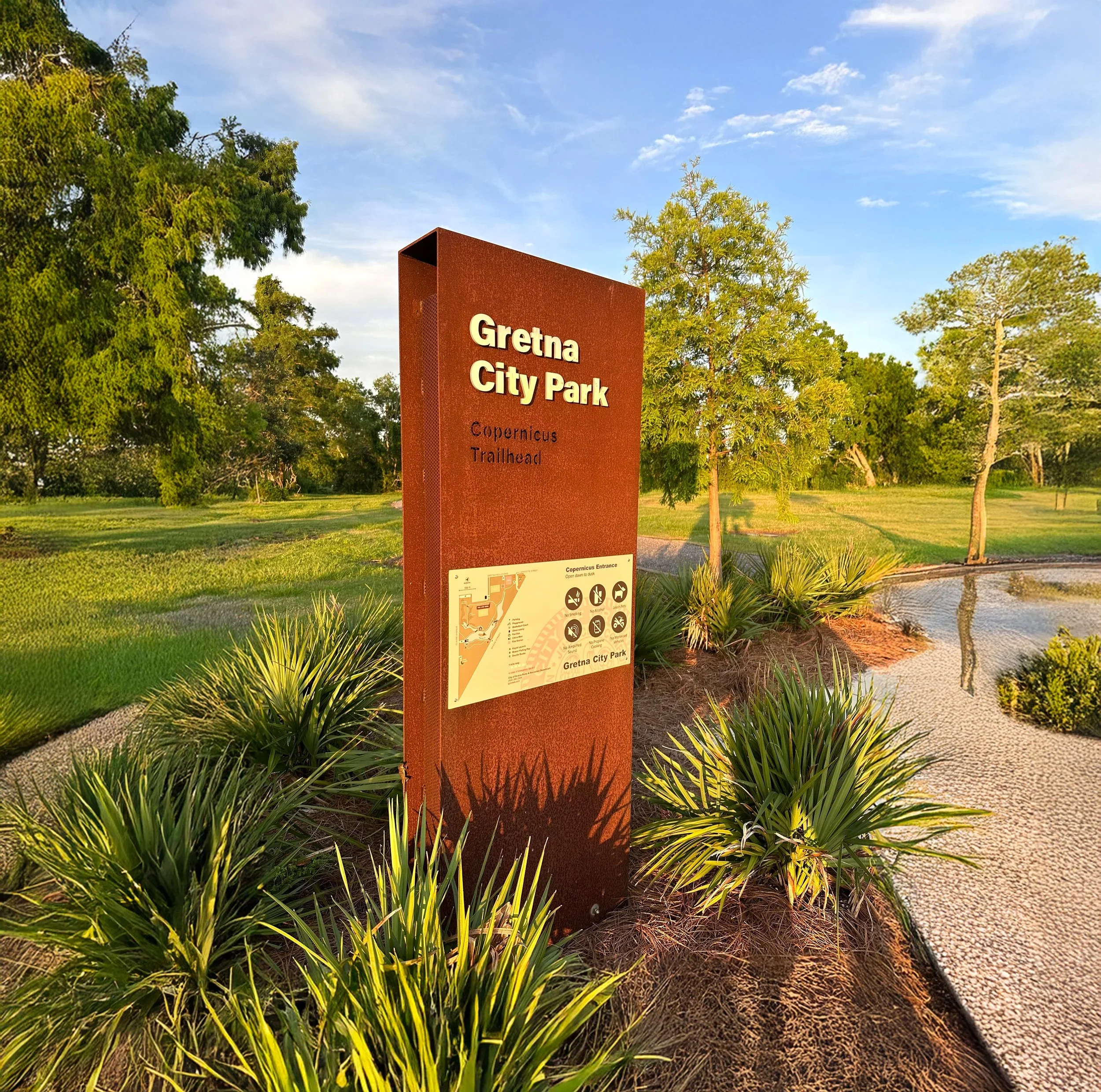 Sleek vertical monolith sign at Gretna City Park by OPA Signs & Graphics.
