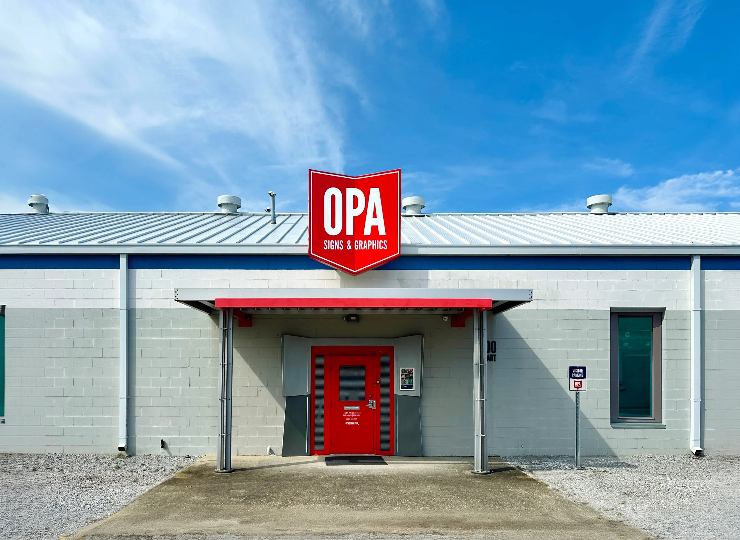 EXTERIOR.jpg