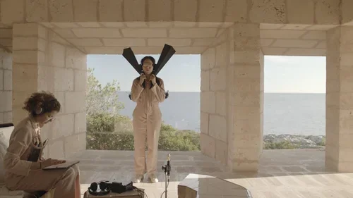 Material Breath: Locating Haptic Memories in Space