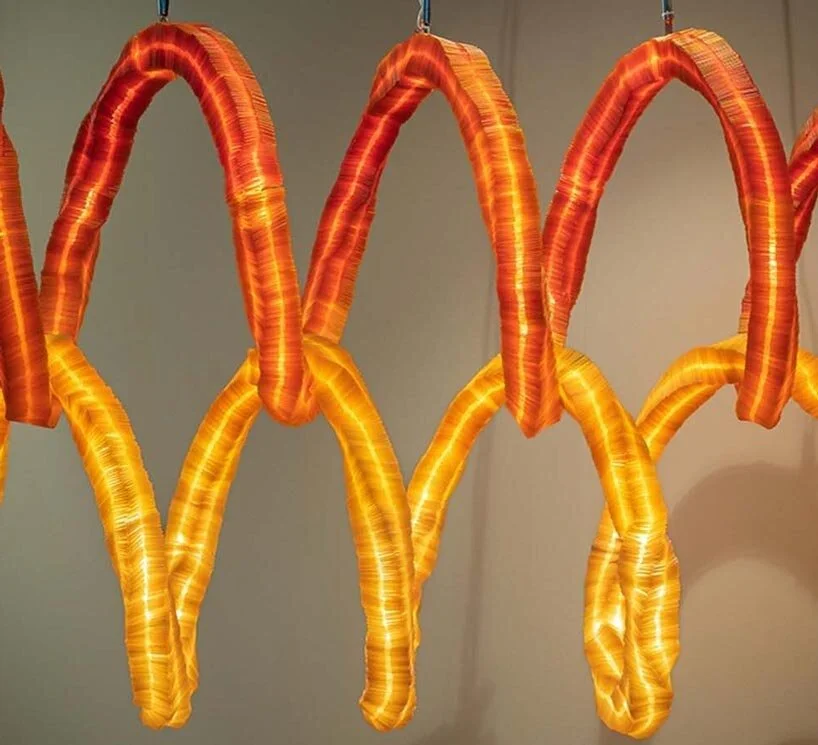 seaweed-based-biodegradable-material-interlocking-tubular-light-installation-slow2-designboom-818-3.jpeg