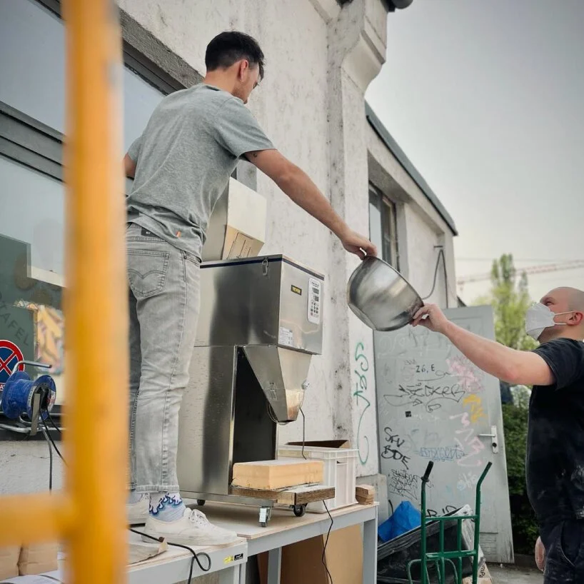 recycled sawdust-based glaze by studio peipei reduces_yyth.jpg