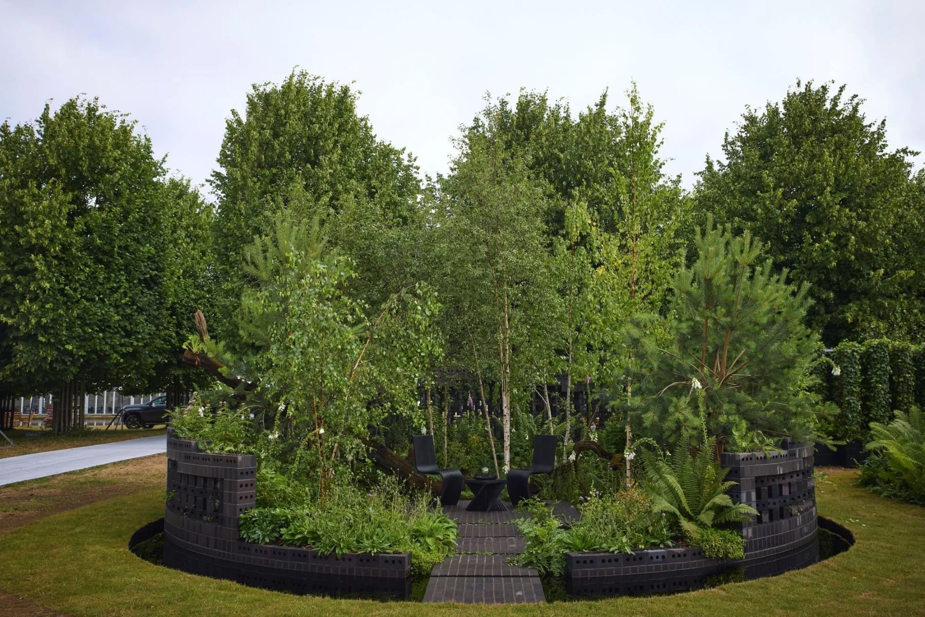 1 Mike_McMahon_RHS_Hampton_00556.jpg