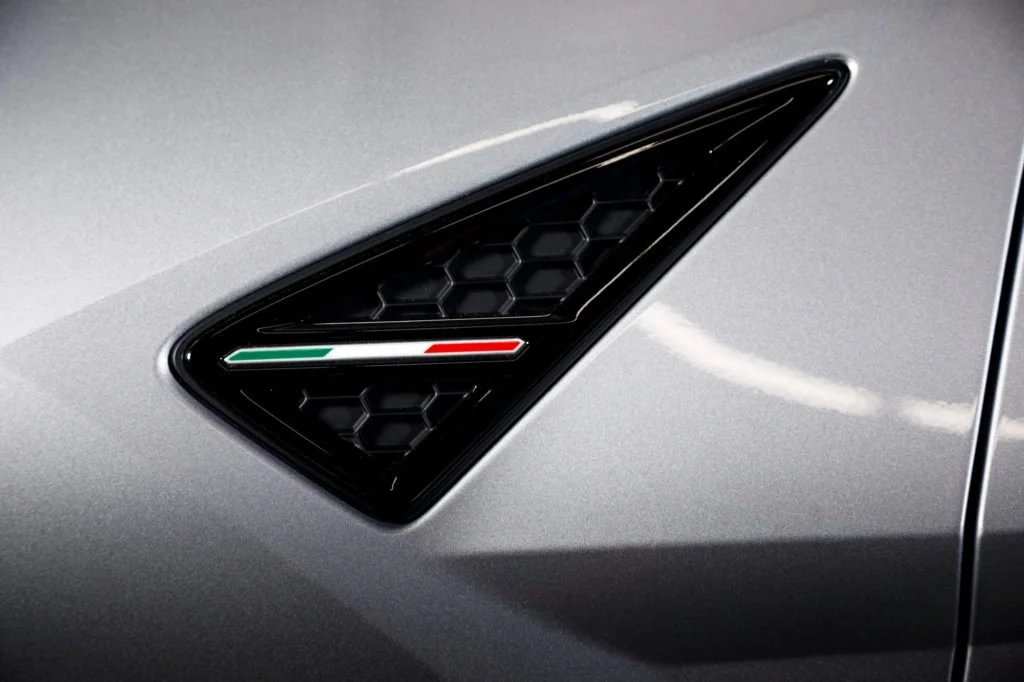Lamborghini-Urus-Silicon-Auto-Group-Austin-Exotic-Car-Dealership-Automotive-Photography-025-1024x682.jpeg