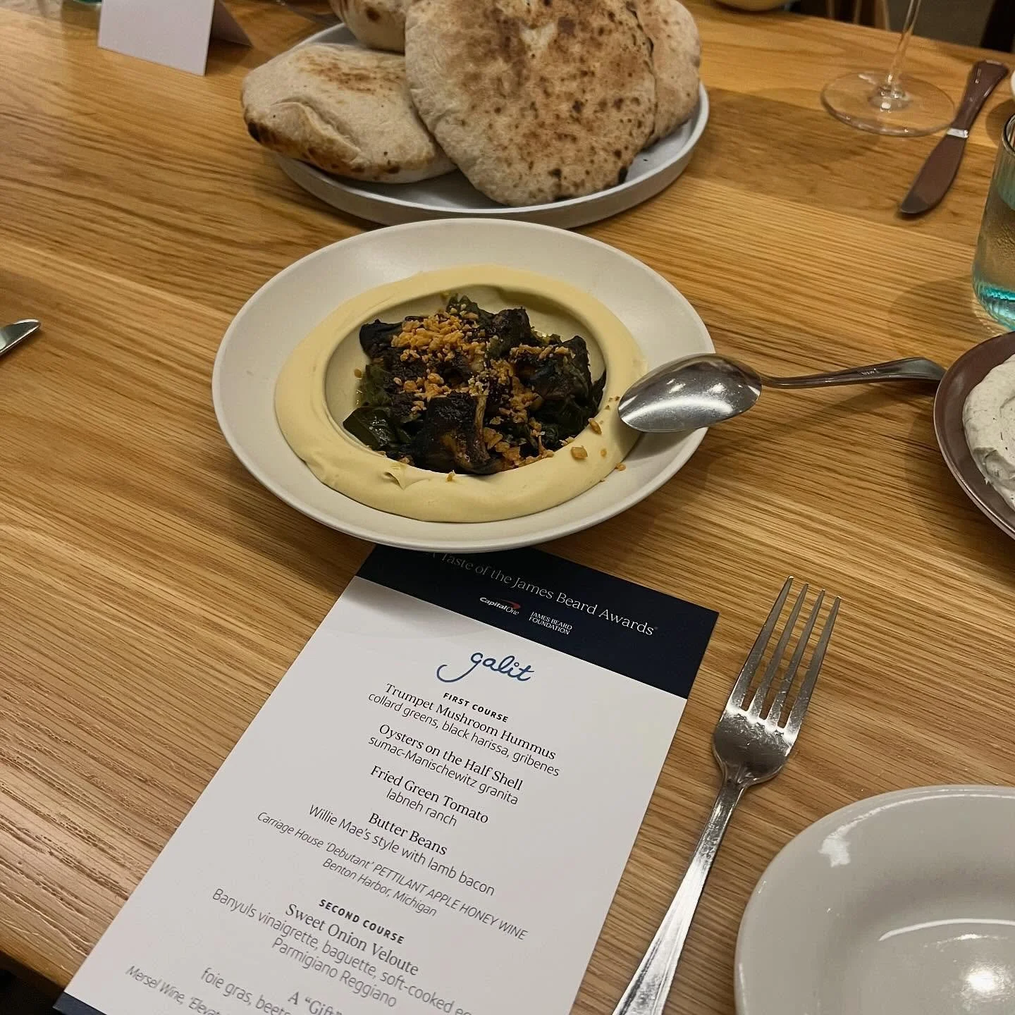 How do you bottle the prestige of the James Beard Awards and serve it to Capital One cardholders nationwide? 

Enter: A Taste of the James Beard Awards&reg;&mdash; a bespoke dinner series featuring select @beardfoundation nominees and winners. Each d