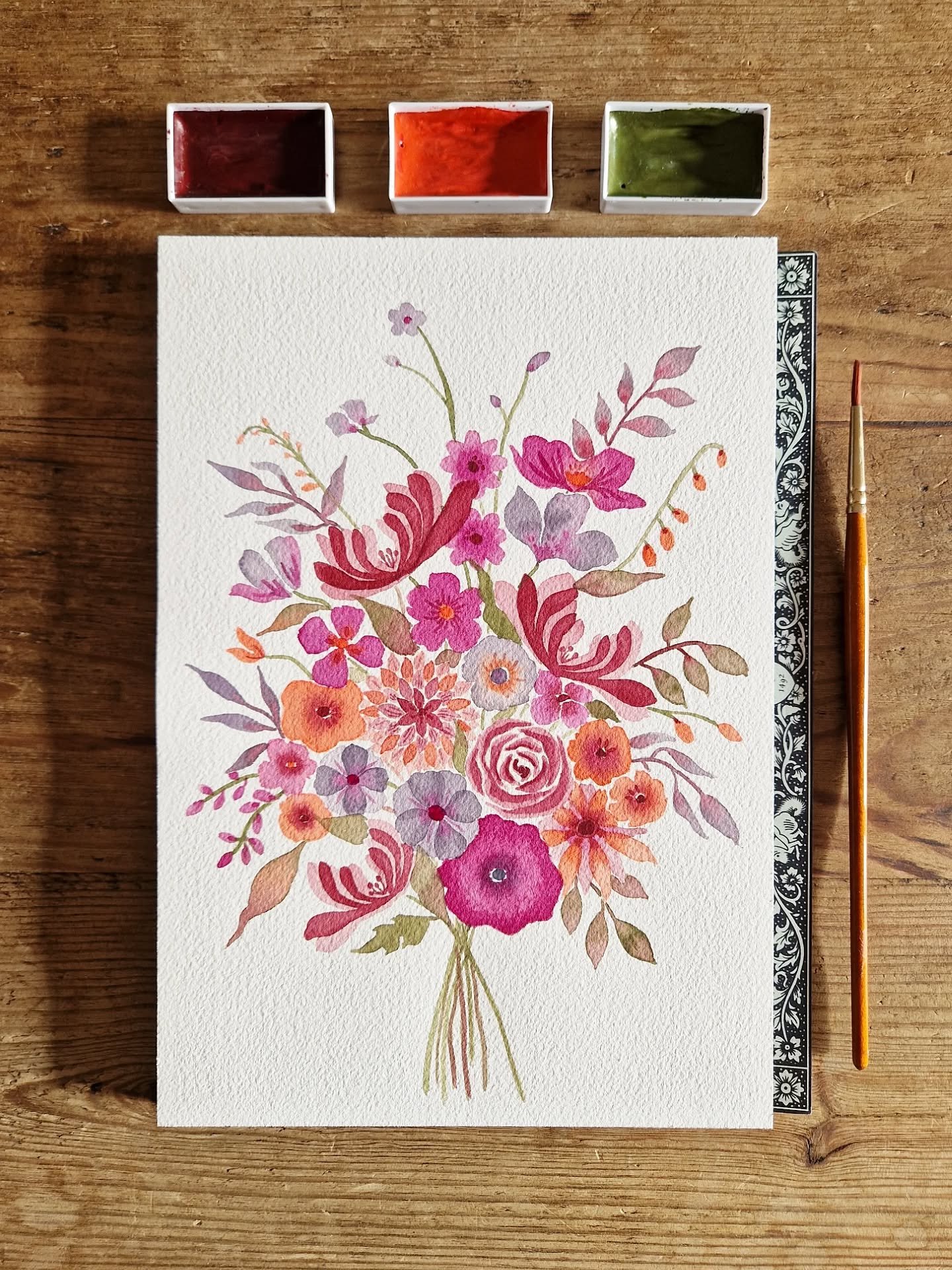 November blooms🌹 
.
.
#floralillustration&nbsp;#flowerart&nbsp;#floralwatercolour&nbsp;#watercolourpainting #handpainted #floralpattern #flowerbouquet