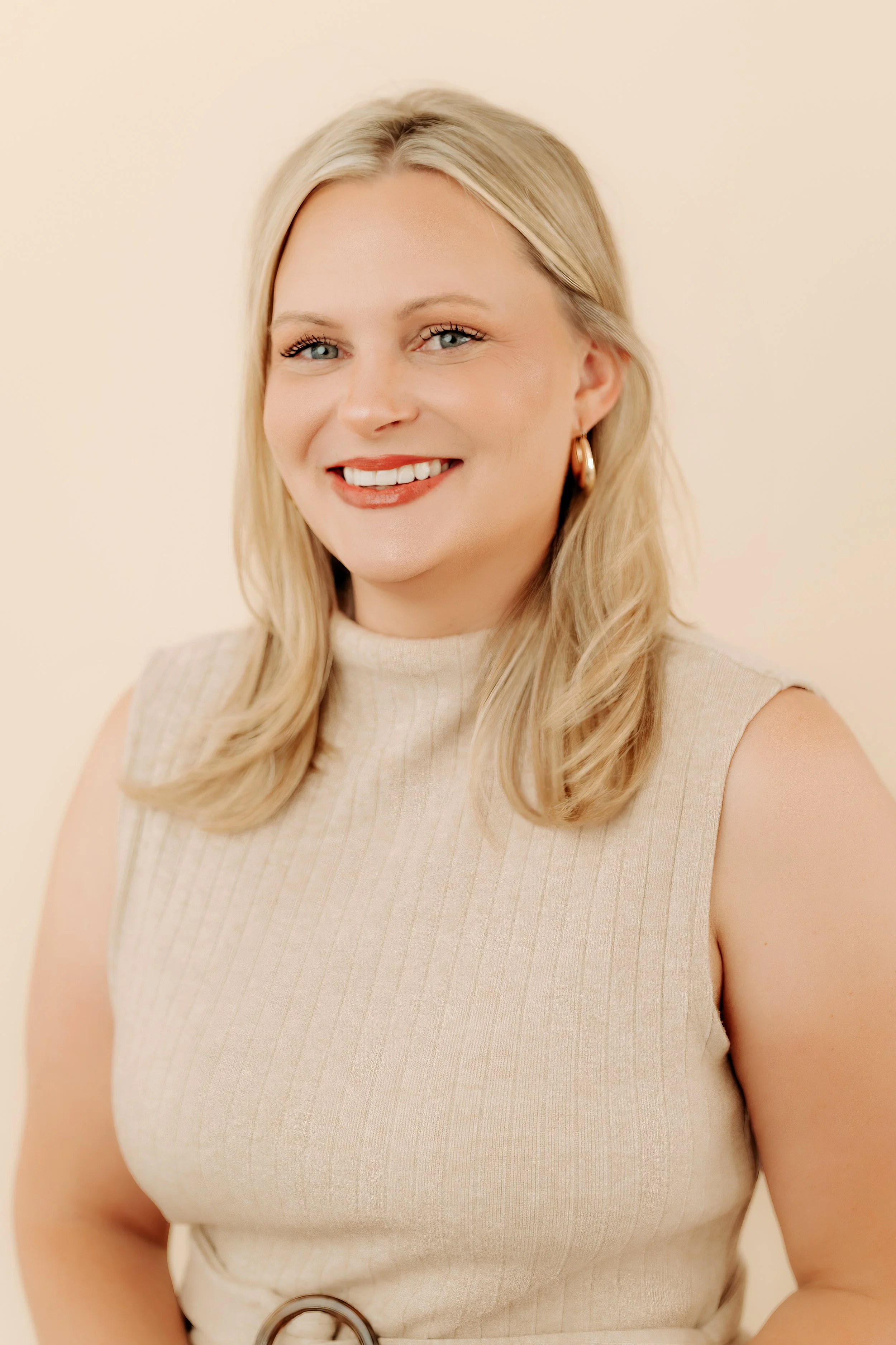 Jessica Michaels is an OCD therapist serving teens, college students, and adults in Sacramento, CA