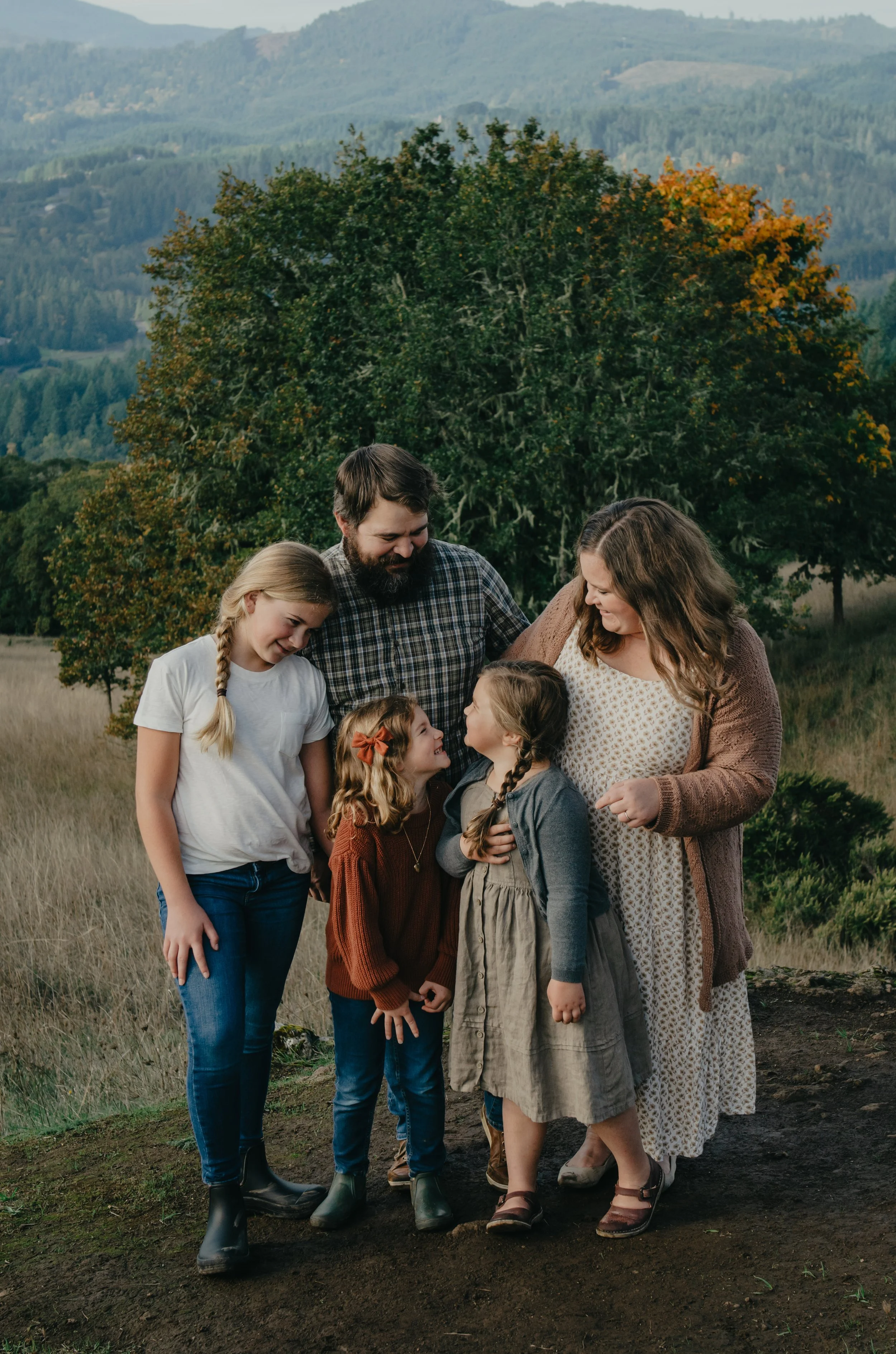 Family photo session near Corvallis Oregon at an outdoor park by the mountains