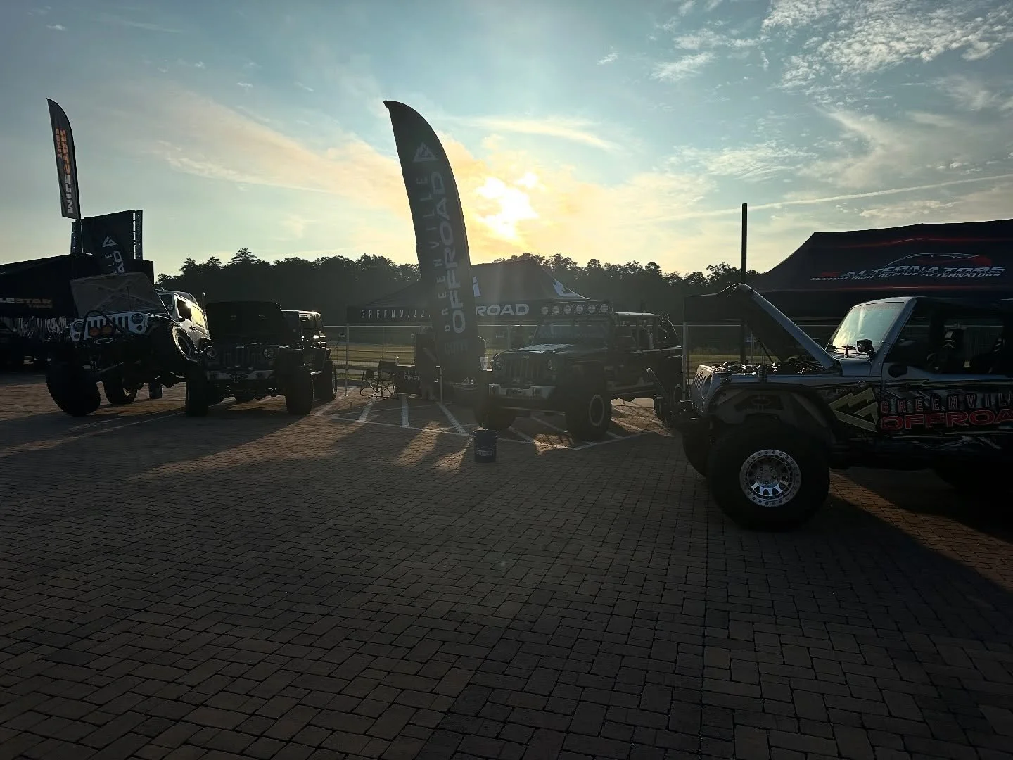 And we&rsquo;re out here! STOP BY BOOTH 101D to check it out!

Can&rsquo;t wait to see you!

#greenvilleoffroad #gsmji #gvloffroad #jeepinvasion #smokeymountains #gooffroad #jeep #jeepgirl #jeepwrangler  #jeepnation #jeeplife #greenvillesc #pigeonfor