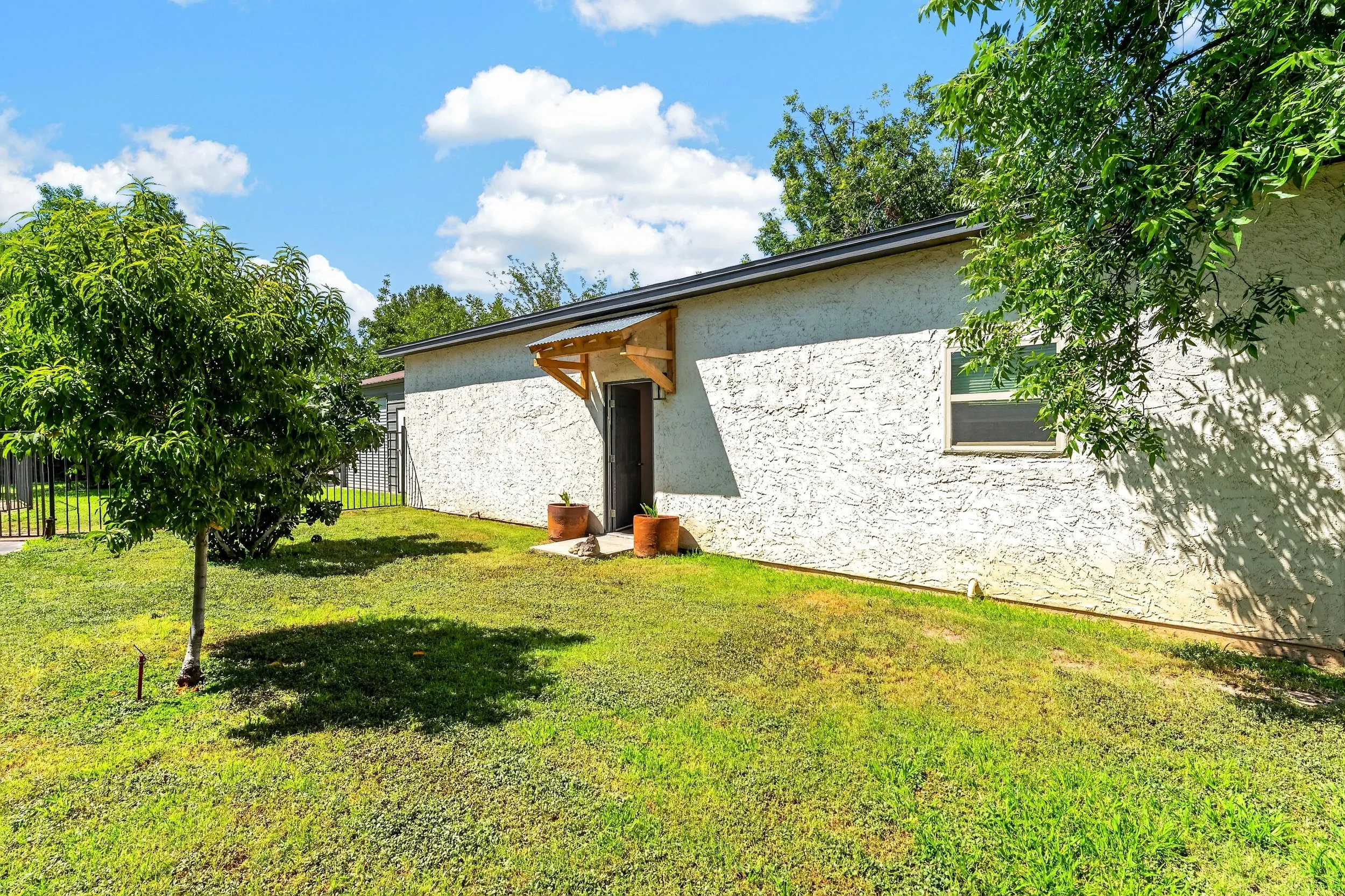 047_Mimosa Lane-47.jpg