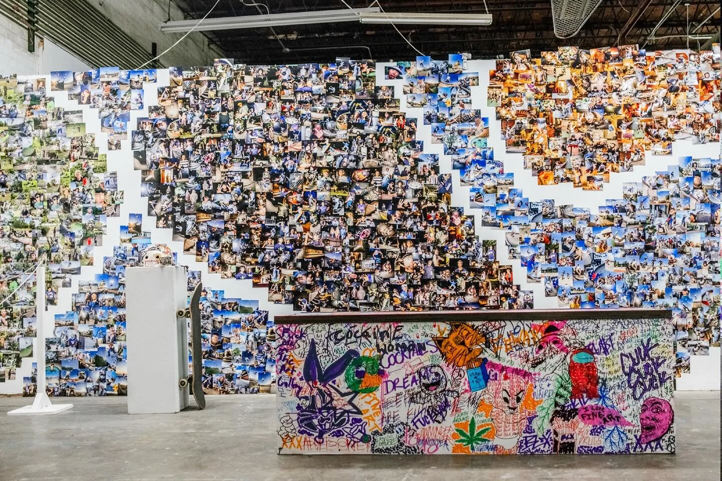 Thank you everyone who came to Fine Art and was apart of it ! So fortunate for everyone involved in the project. Thank you Zen and @blxskateshop for allowing this to happen. All sculptures will be at Rinks in November ! 

Magazines are still availabl