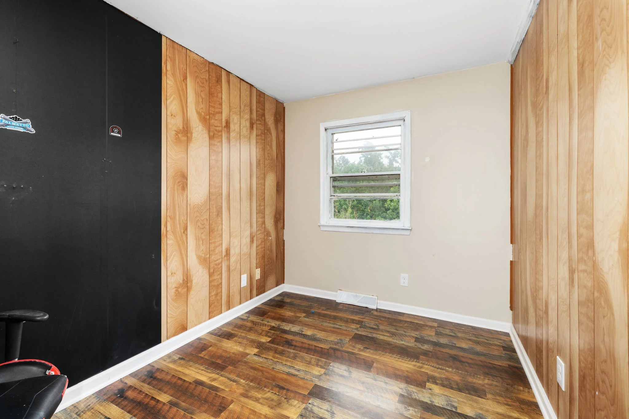12-web-or-mls-3757-Springfield-Rd-12.jpg