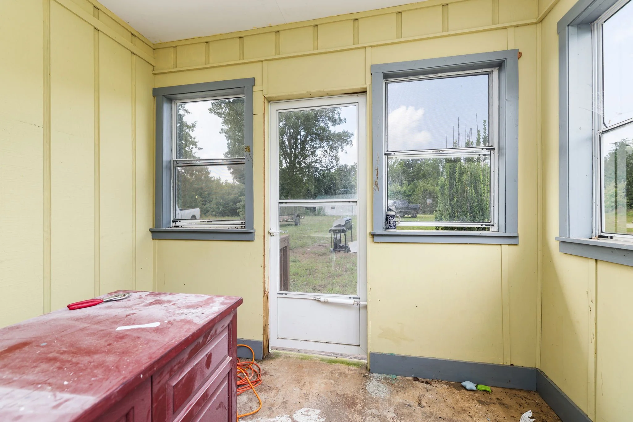 28-web-or-mls-3757-Springfield-Rd-28.jpg