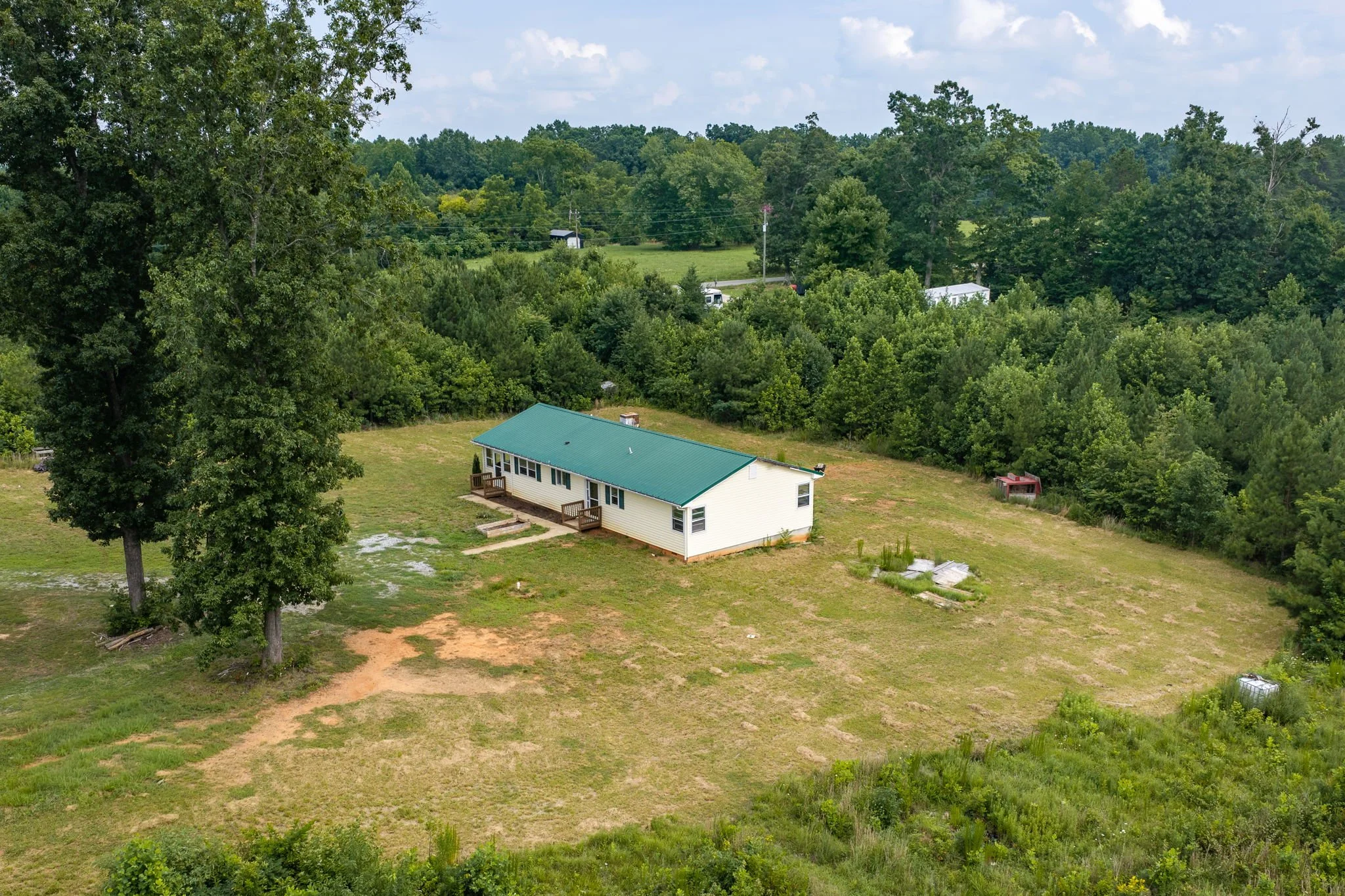 43-web-or-mls-3757-Springfield-Rd-43.jpg