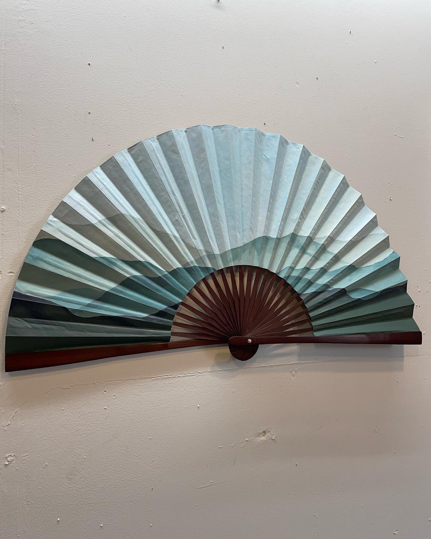 I love the shape and lines of folding fans! It shows up a lot in my work so of course I&rsquo;m drawn to paint on actual folding fans. This one is 3&rsquo; across and available.. 
I also have a blank one that I&rsquo;m going to start on soon!