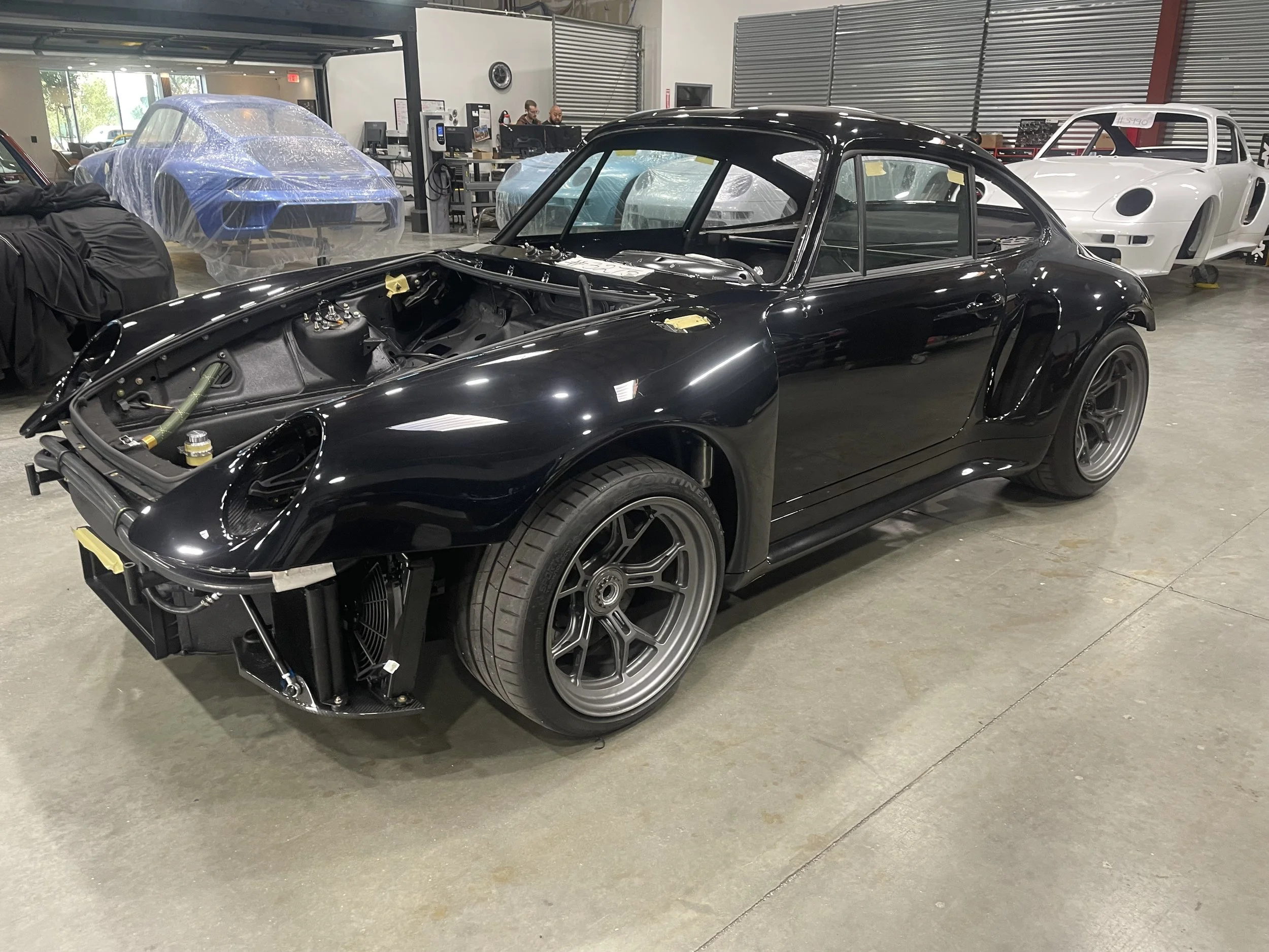 Turbo Florio 5 — Front 3/4 view of Gunther Werks Turbo (Tornado) body without hood. — #TurboFlorio5