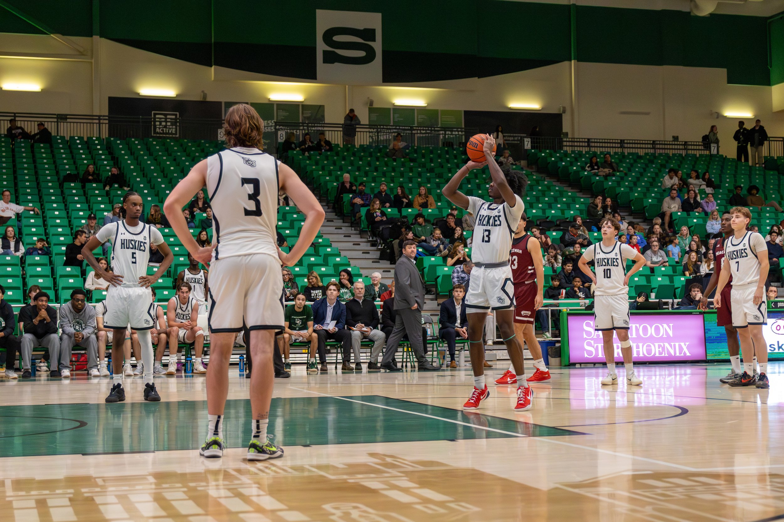 Huskie Basketball Semi light-28.jpg