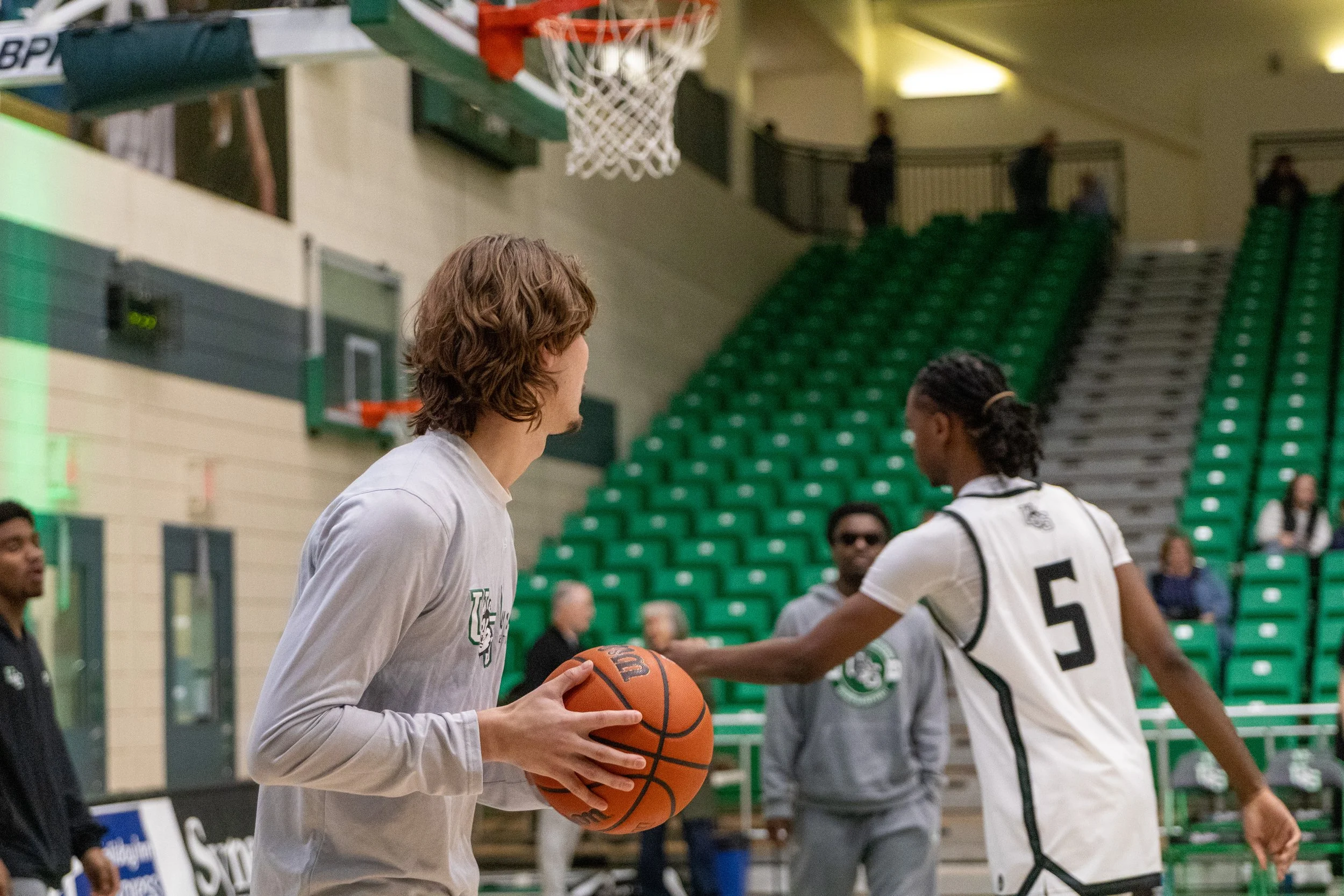 Huskie Basketball Semi light-45.jpg