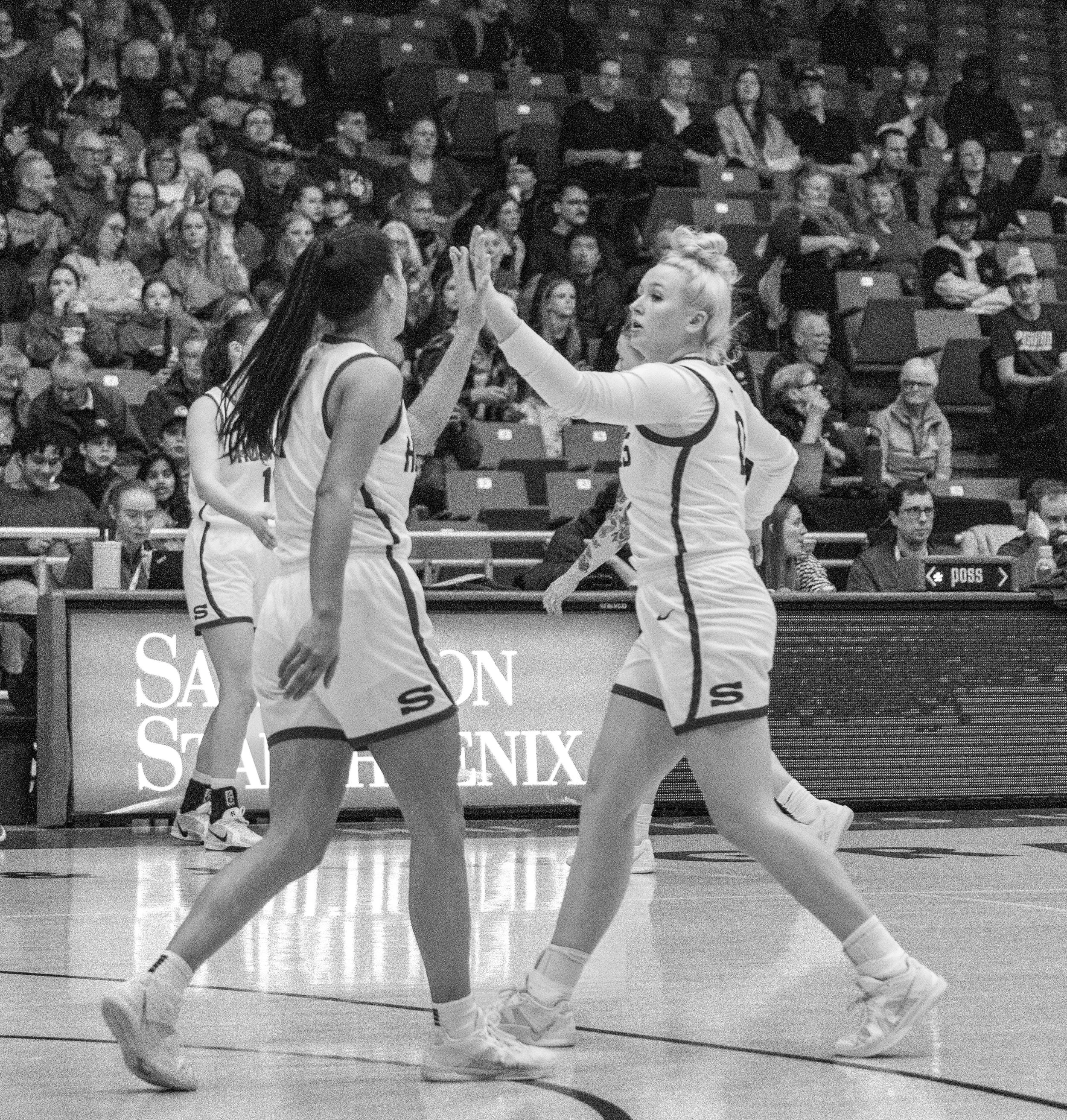 Huskie WBB 26_02_14-59.jpg