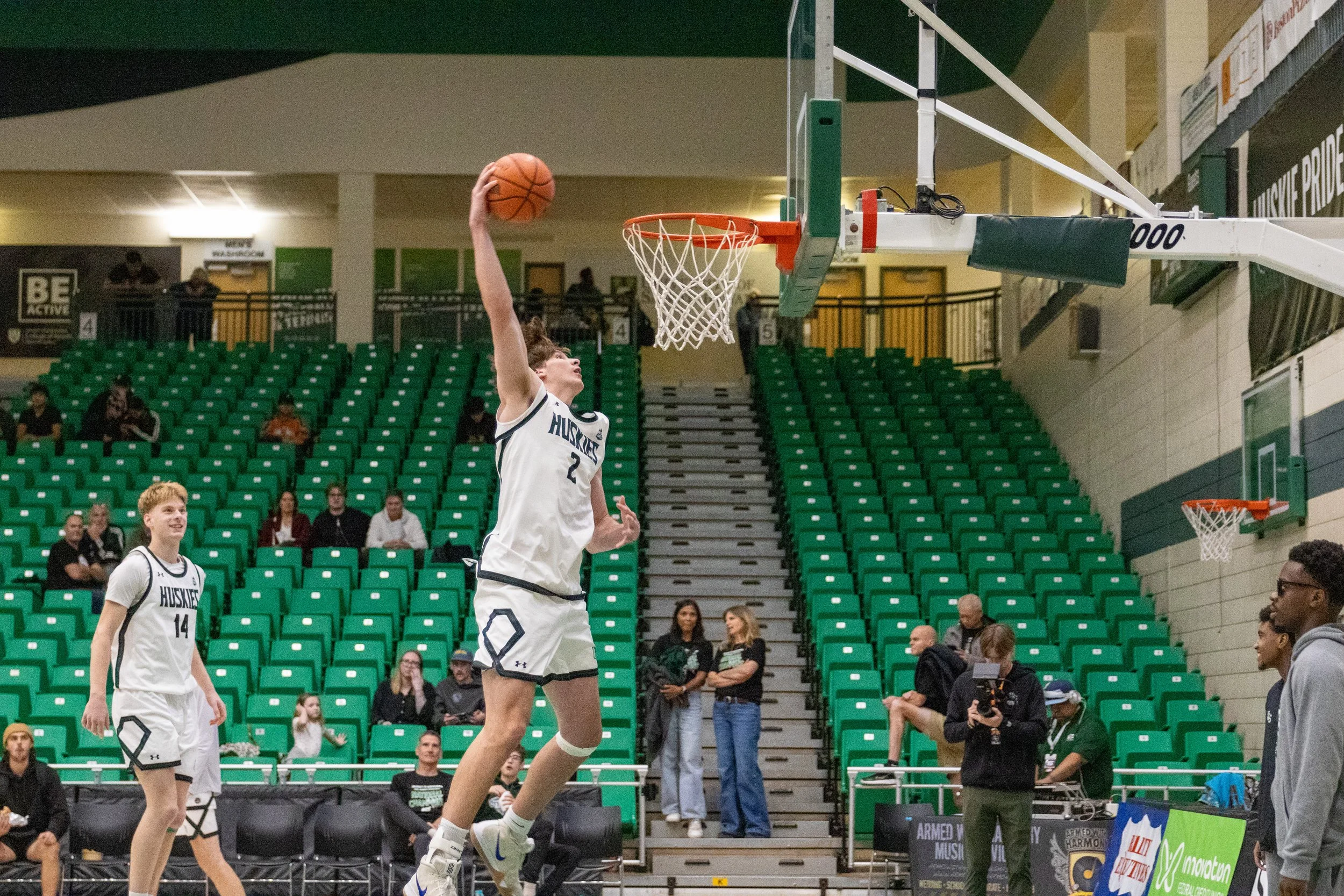 Huskie Basketball Semi light-42.jpg