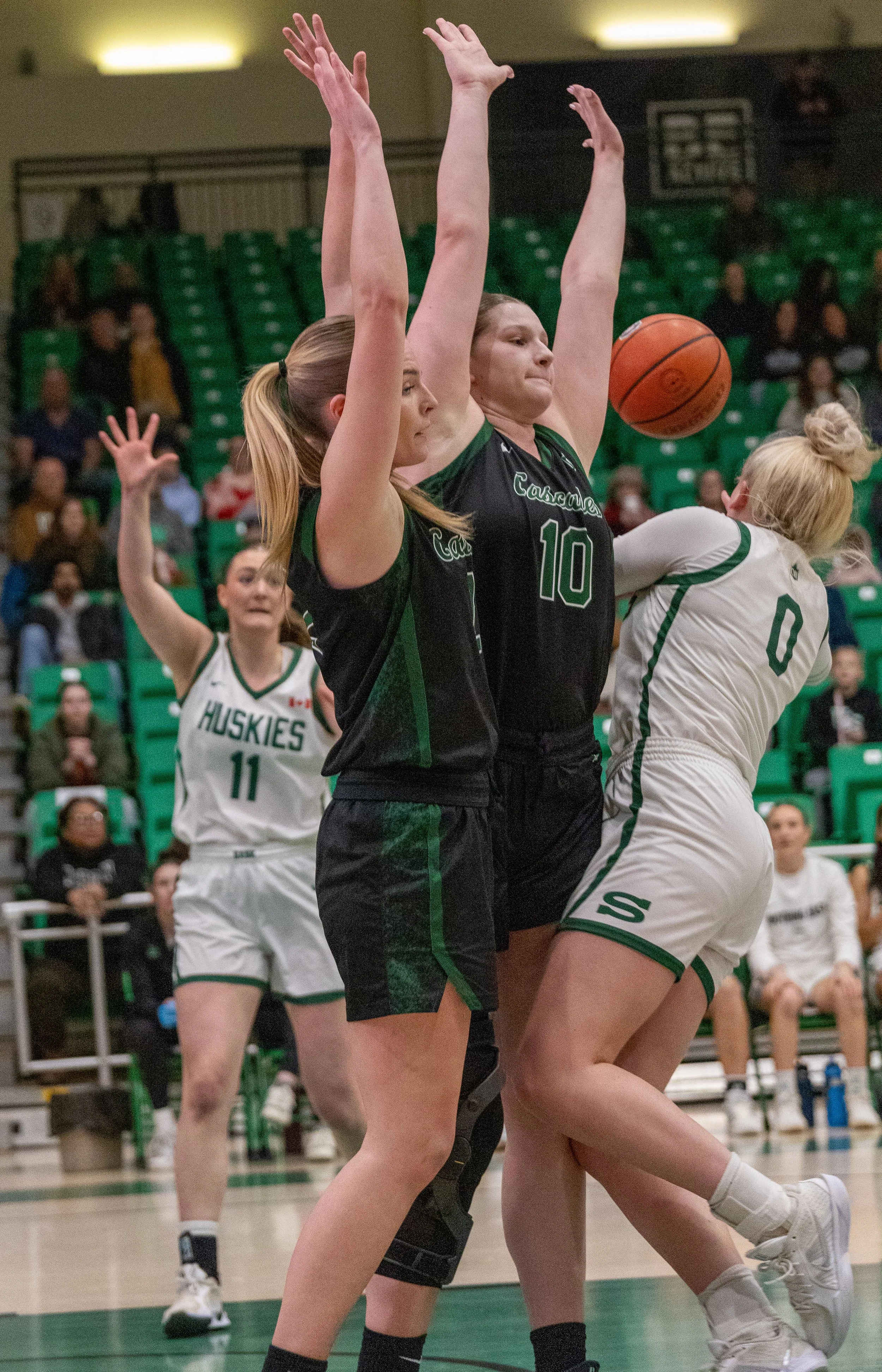 Huskie WBB 26_02_14-54.jpg