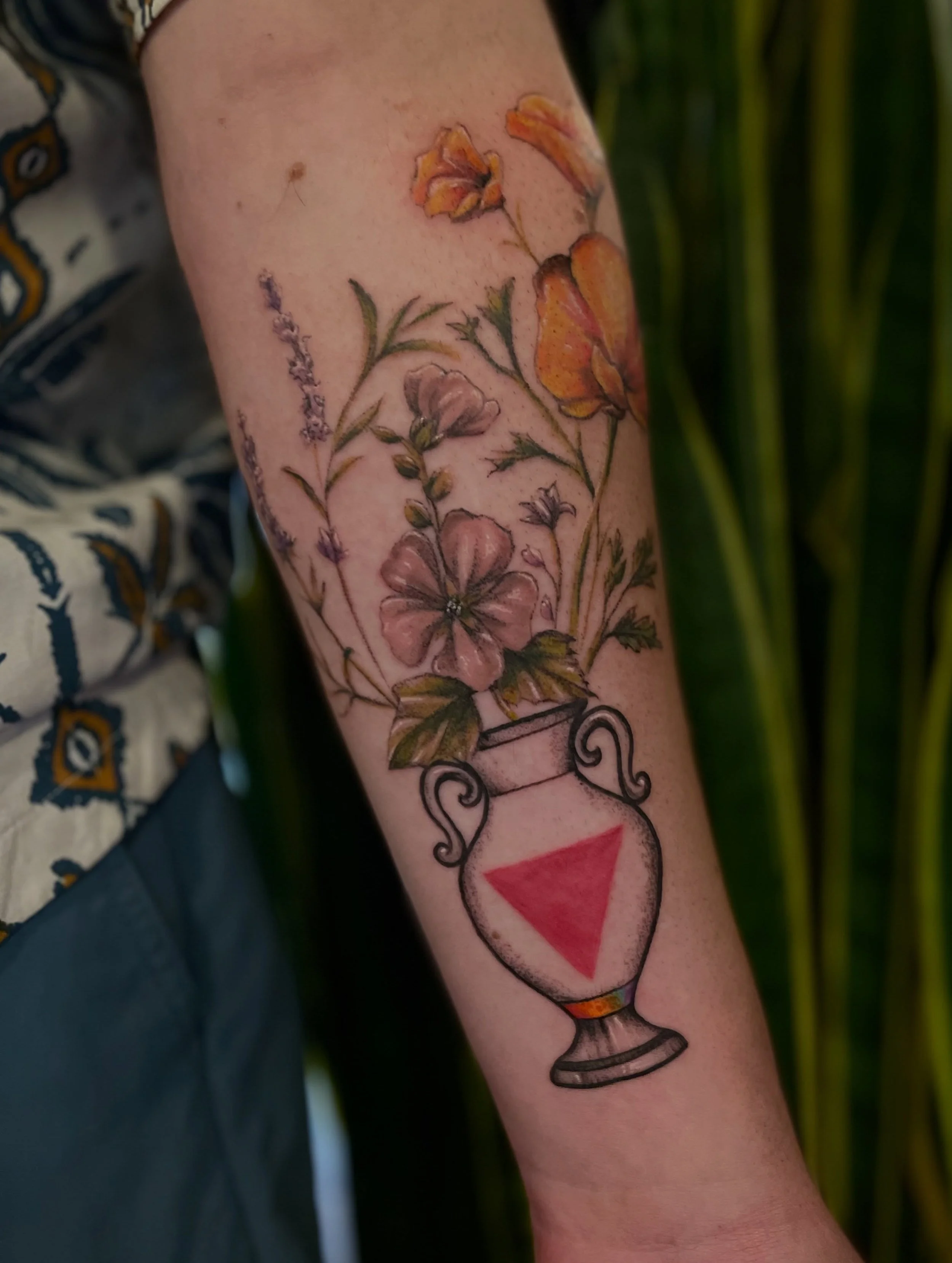Had the honor of creating this special piece for @jamiehowardbreeden that he dubbed &ldquo;the gay dark mark&rdquo; 😂💖🌈

A pink triangle is a symbol for the LGBTQ+ community. Initially intended as a badge of shame, it was later reappropriated as a