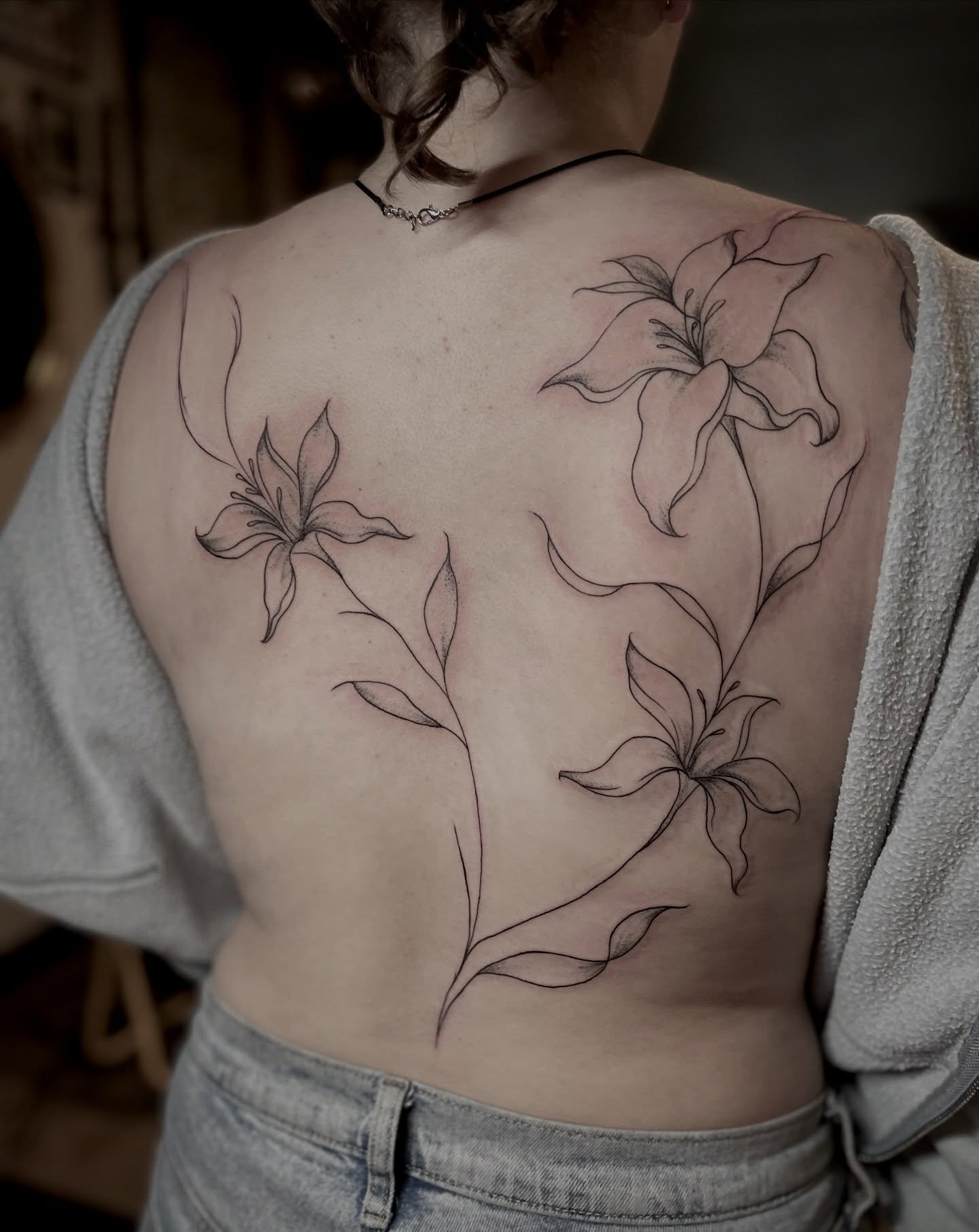 ପ(๑&bull;ᴗ&bull;๑)ଓ ♡

#backtattoo #backtattoos #floraltattoos #femaletattooartist #illinoistattooartist