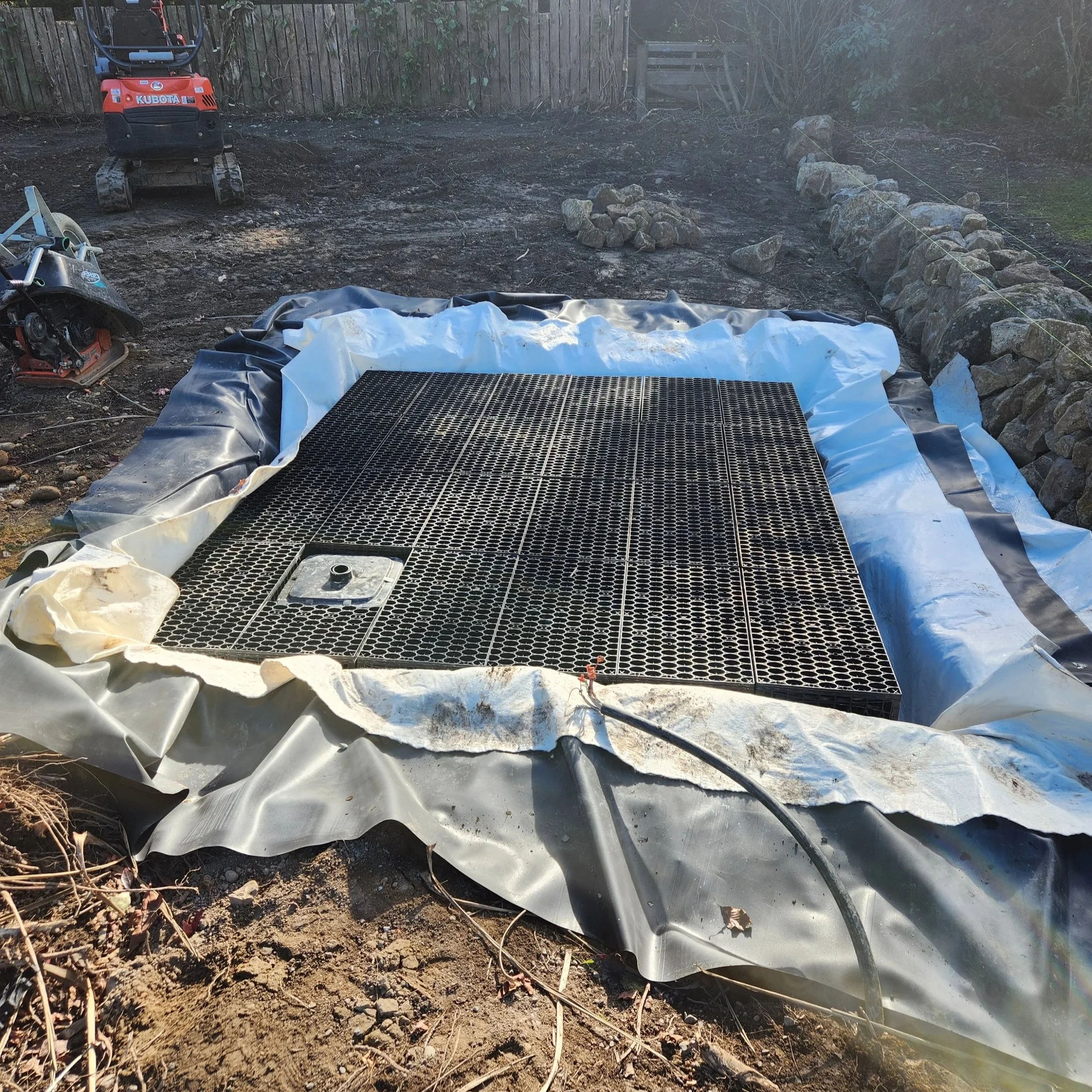 Aquascape underground reservoir vault and EPDM liner installation — pondless waterfall build, Aylesbury Selwyn