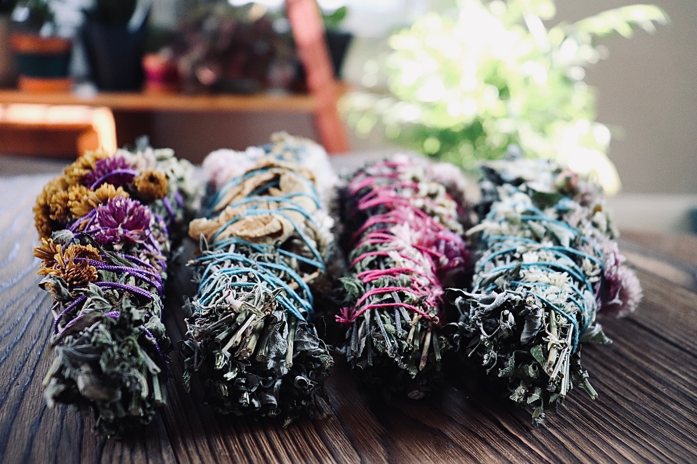 https://i.etsystatic.com/6565200/r/il/650f0d/3203393048/il_fullxfull.3203393048_rk0q.jpg