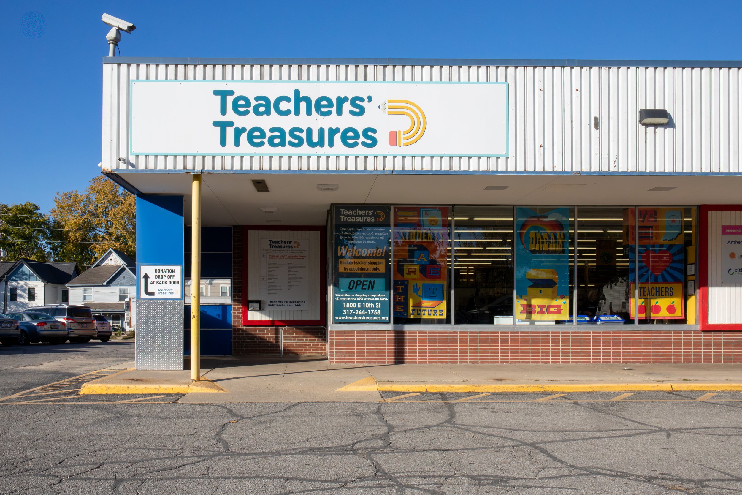 Exterior shot of the Teachers' Treasures building