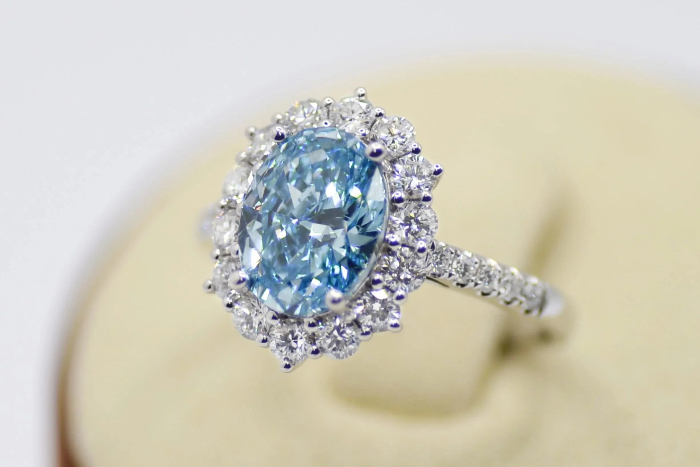 EverDear™️ oval cut cremation diamond ring