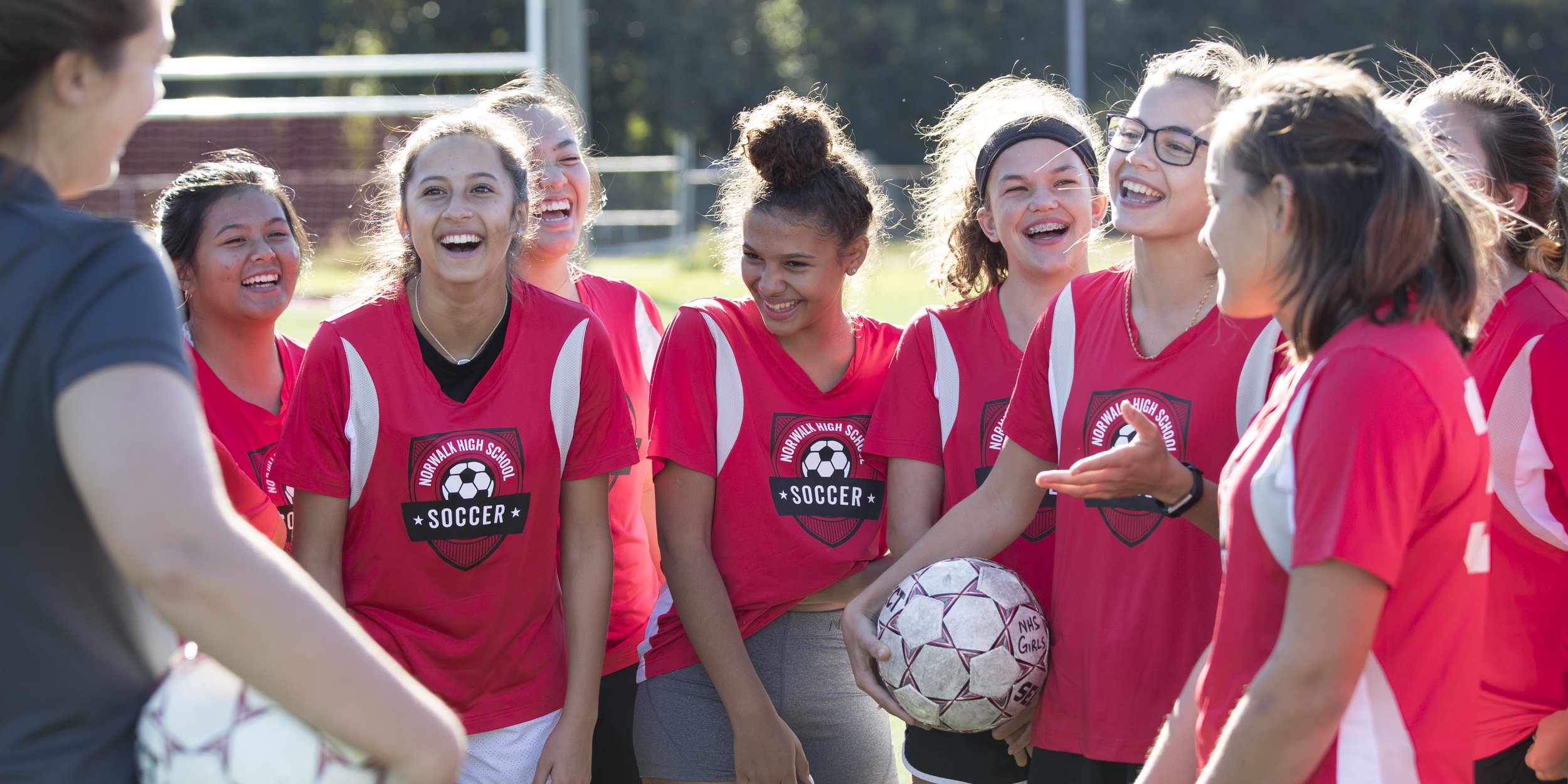 2018-10-12_K12_HS_Girls_Soccer-1397_EDIT_2x1_crop_V1_nrhwk5.jpg