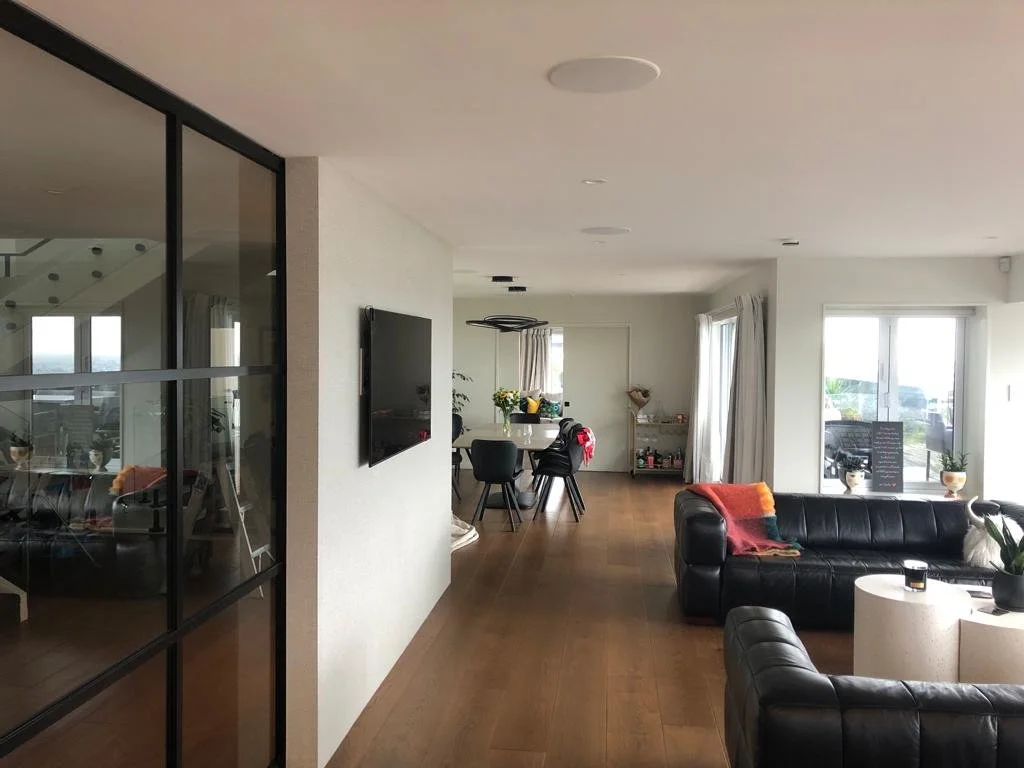 dining and lounge 1.jpeg