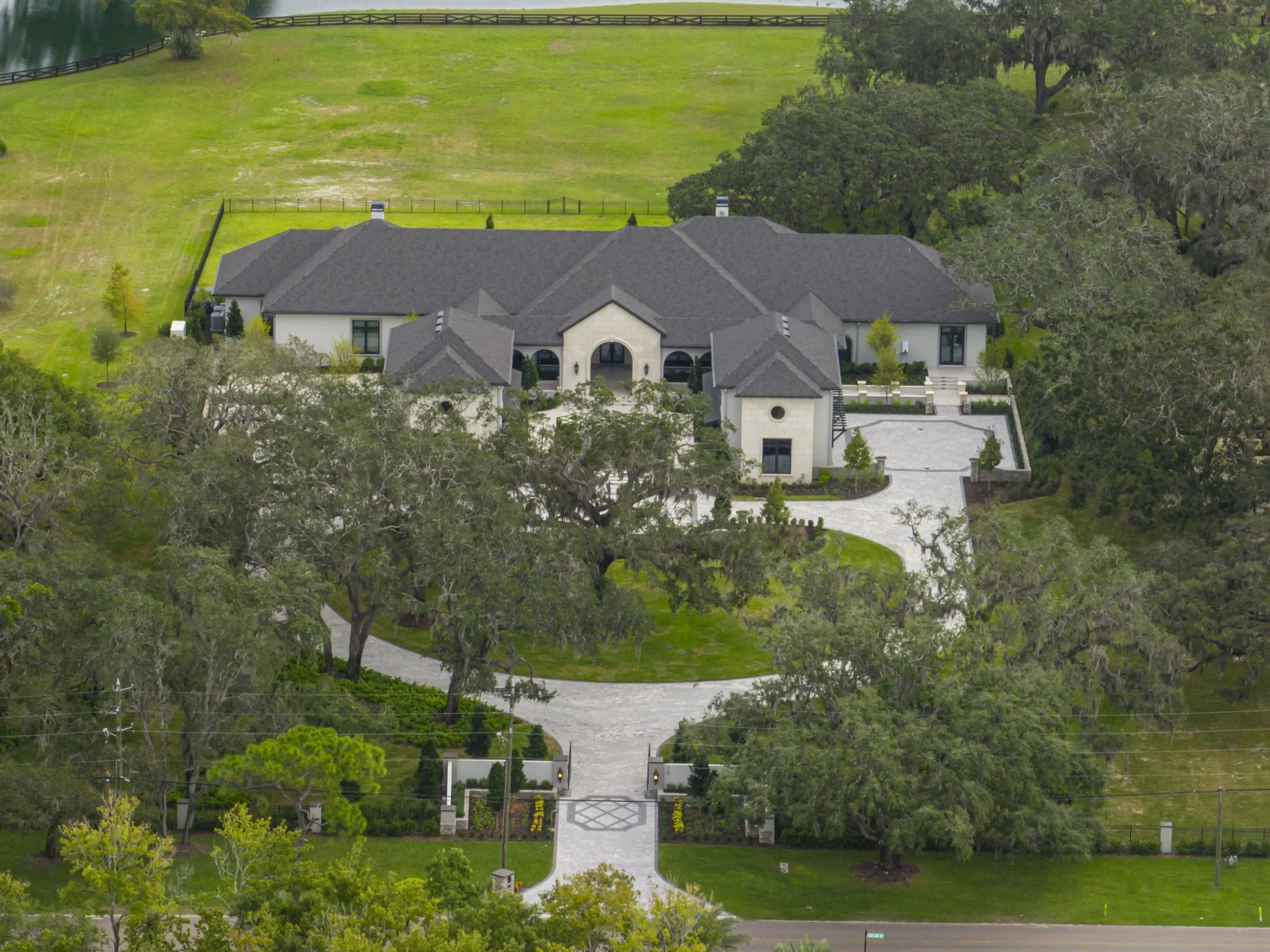 Sarasota Traditional Landscape Architecture - OLA - Image No. 05.jpg
