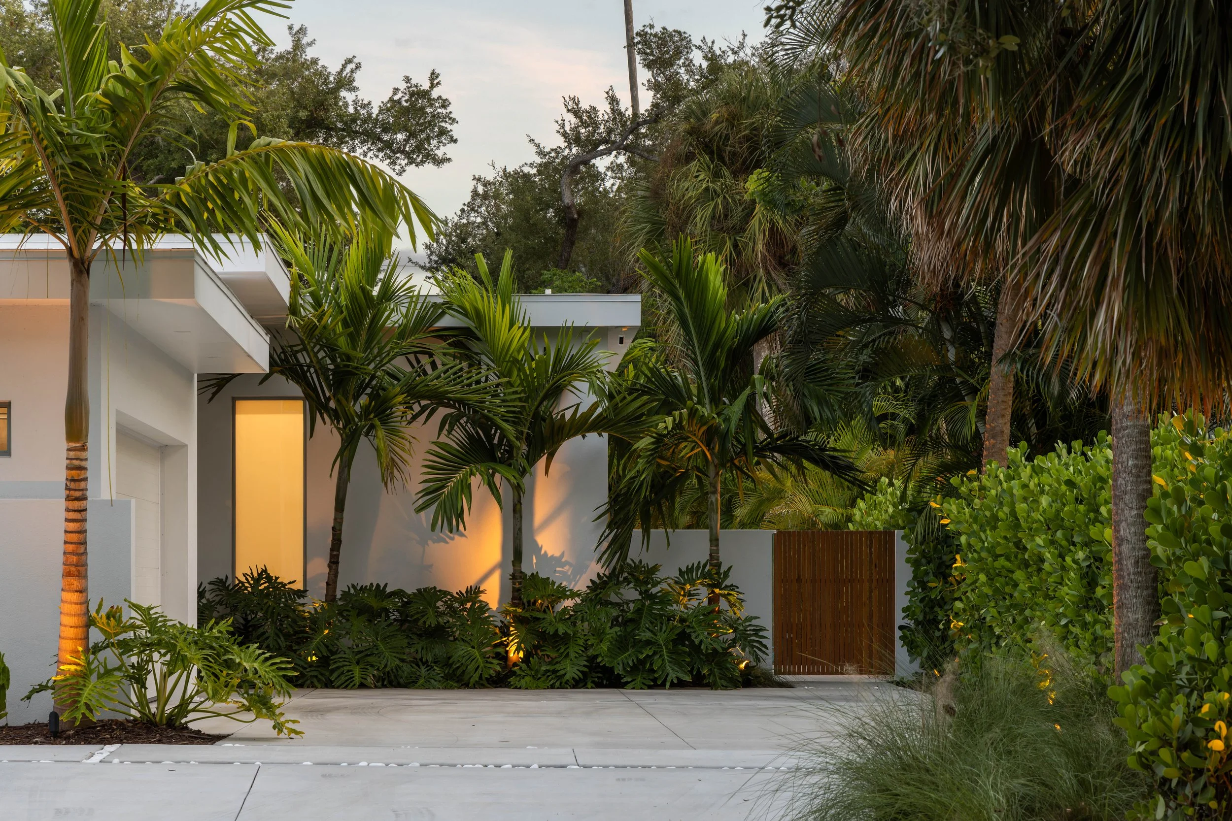 Sarasota Modern Landscape Architecture - OLA - No. 33.JPG