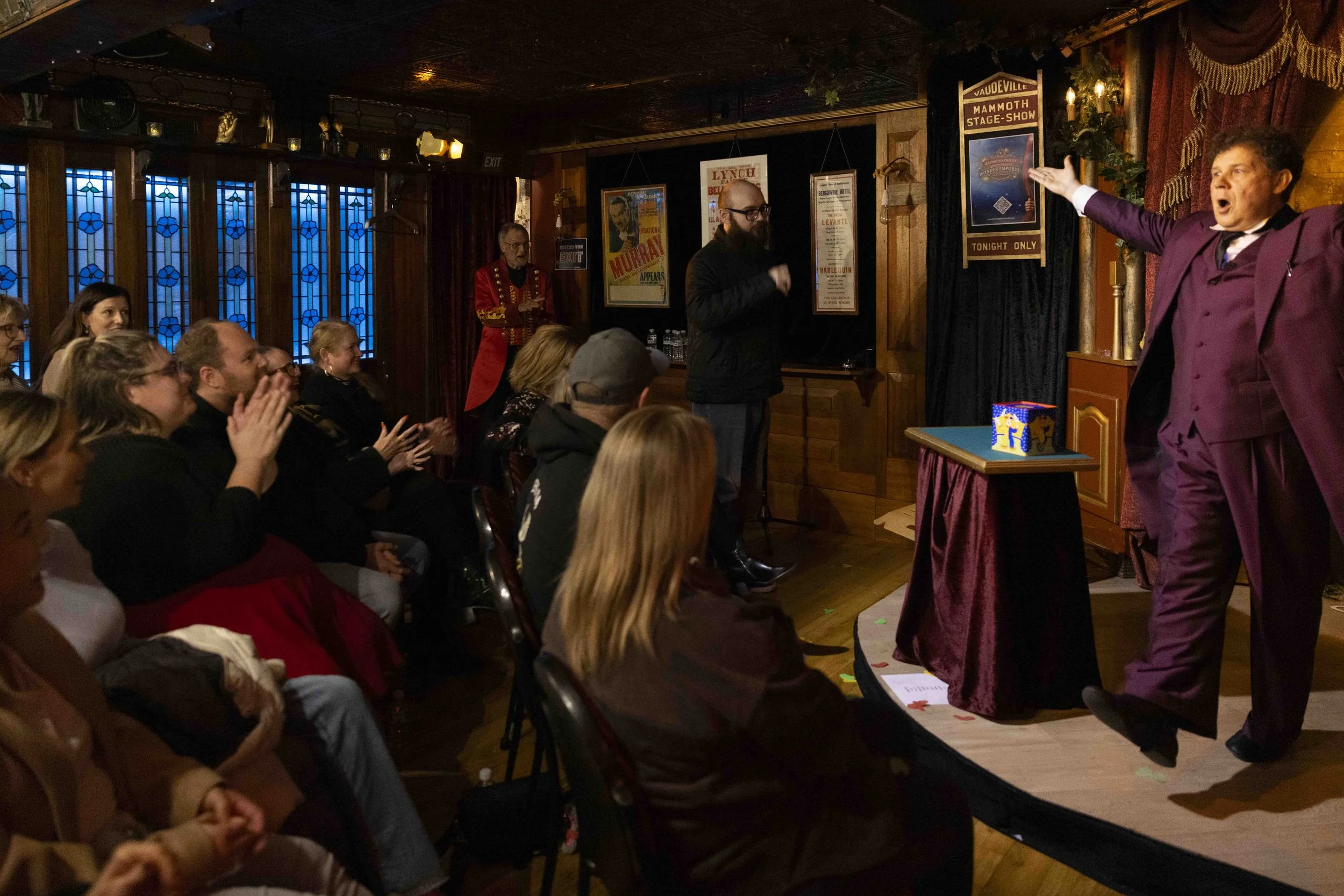 RAYMOND CROWE APPLAUSE WONDER EMPORIUM 