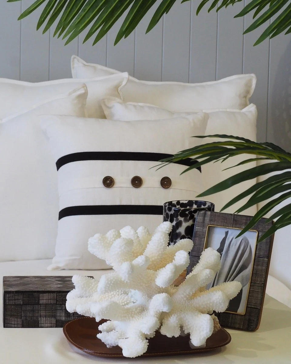 Island Style.

#interiordesign #tradewindsdesign #luxuryhomedesign #goldcoasthomes #boldinteriors #interiordecorator