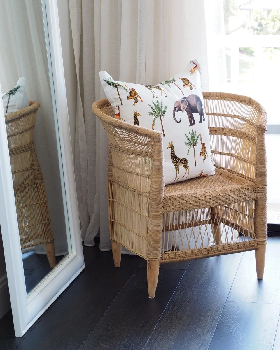 Make every corner of your room tell a story. 🐘cushion by @arkpapers

#tradewindsdesign #interiordesign #luxuryhomedesign #interiordecorator #interiordecorating #goldcoasthomes