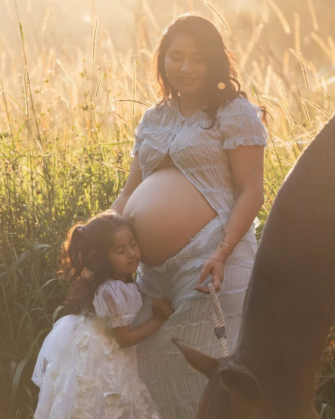 Stunning family maternity shoot perfectly captured by @teeganrosephotography 

Yes it is the year of the horse! 🐴

Always excited to hear from you, contact us for a truly bespoke experience that is styled for you. ✨

💌 hello@sparklesandco.com.au

h