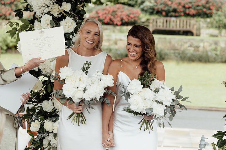 The rain couldn&rsquo;t stop the joy Cass and Sam felt on their wedding day.

It was complimented by LOVESICK florals, styling and our fun celebrant Carla. @carladaverncelebrant